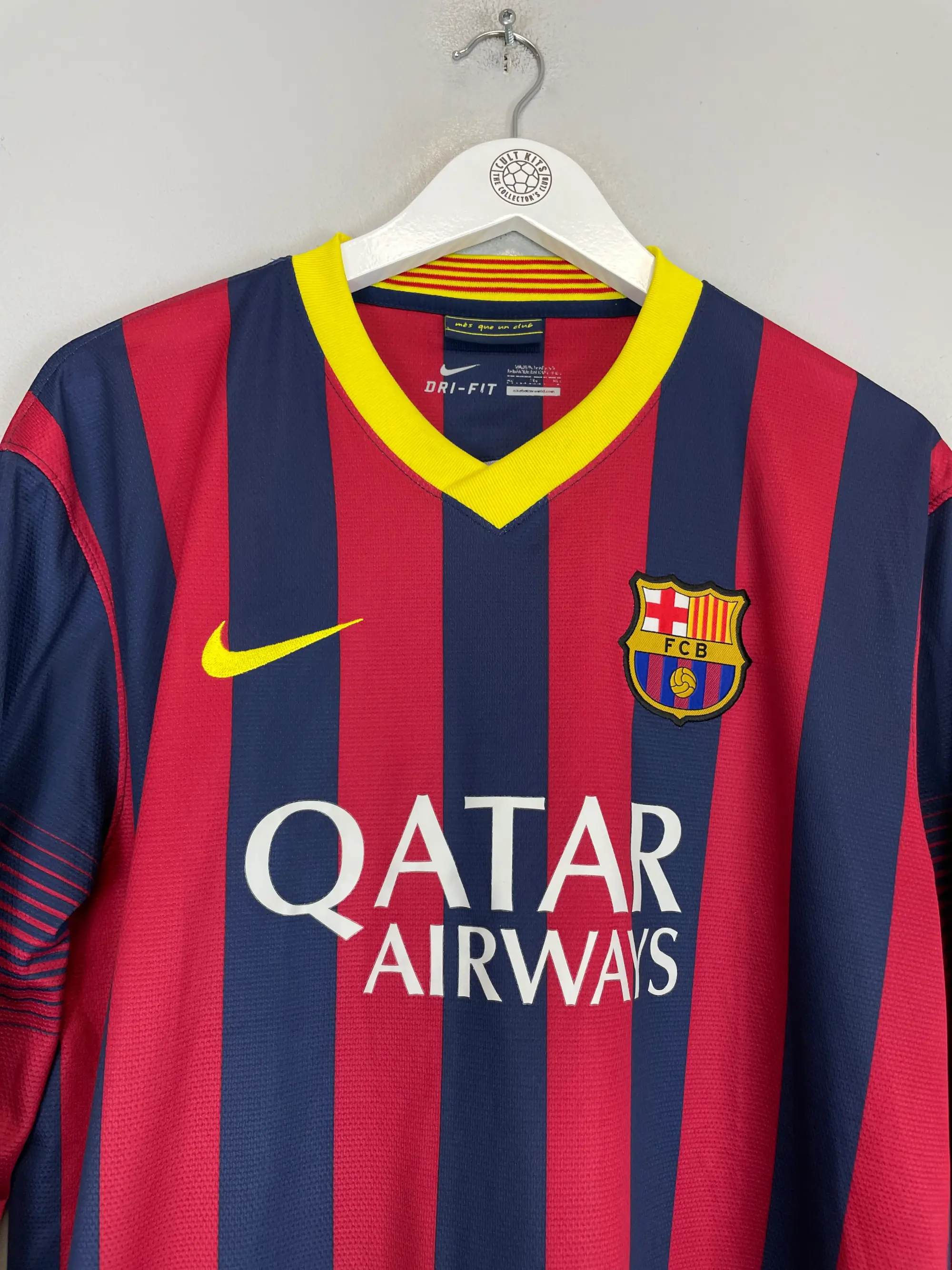 2005/06 BARCELONA RONALDINHO #10 AWAY SHIRT (M) NIKE | Cult Kits
