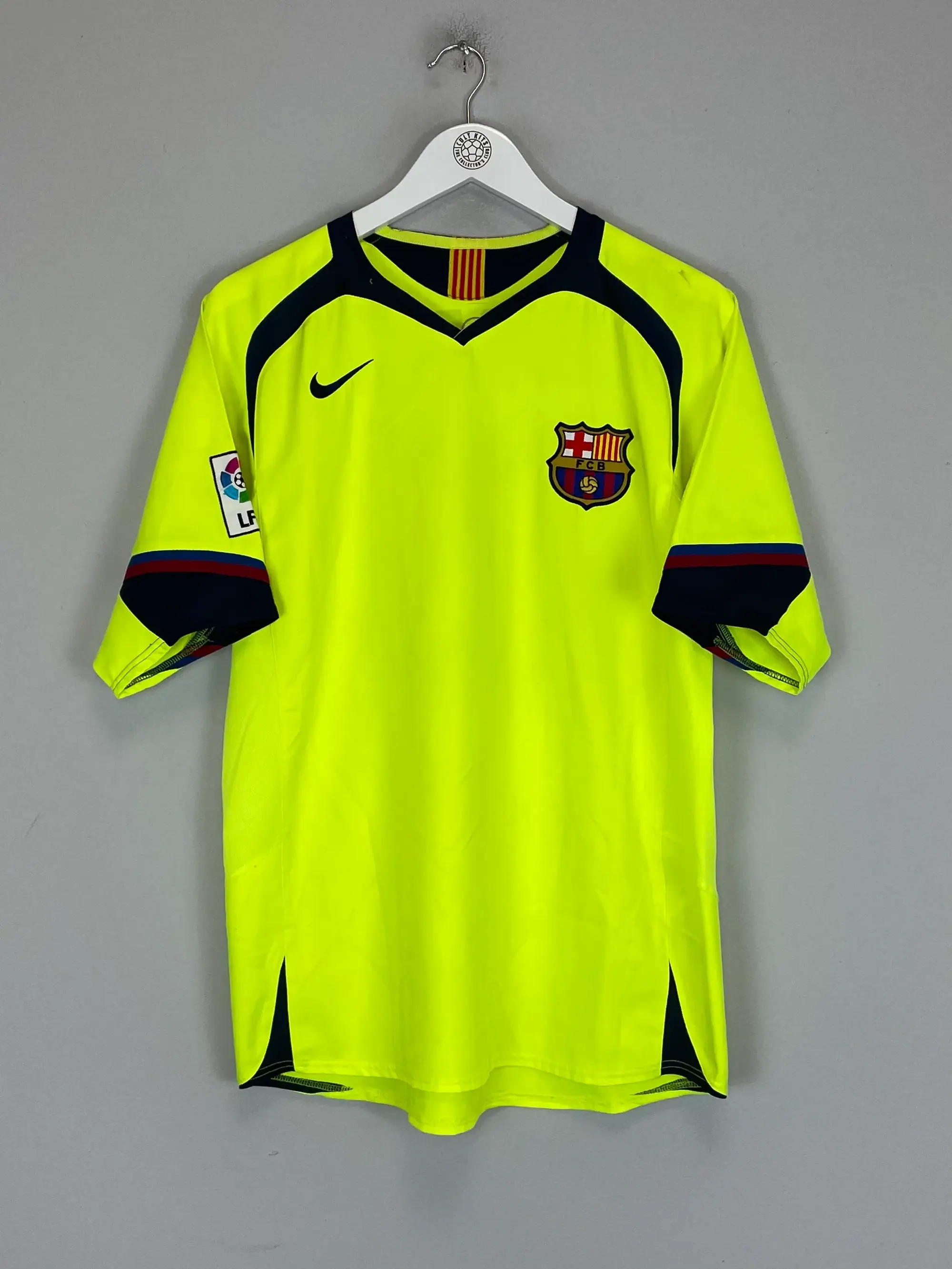 2005/06 BARCELONA RONALDINHO #10 AWAY SHIRT (M) NIKE | Cult Kits