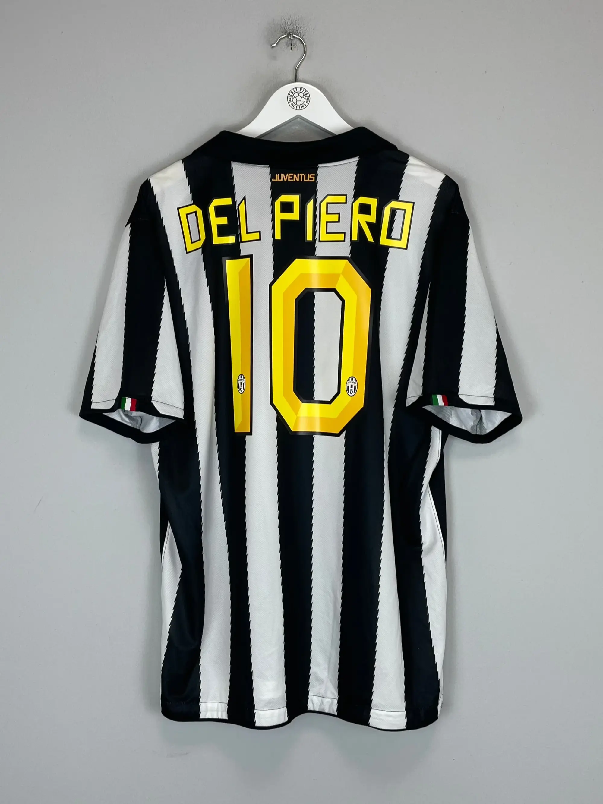 2005/06 BARCELONA RONALDINHO #10 AWAY SHIRT (M) NIKE | Cult Kits