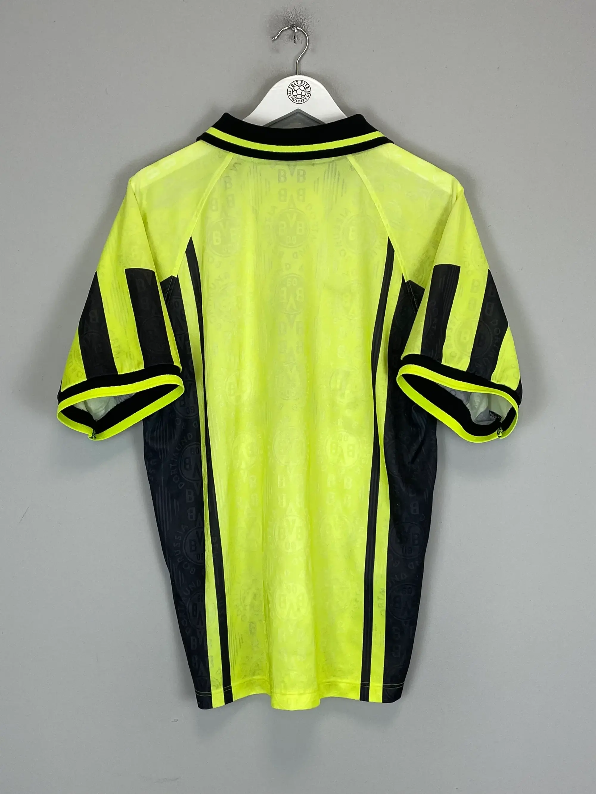 2005/06 BARCELONA RONALDINHO #10 AWAY SHIRT (M) NIKE | Cult Kits