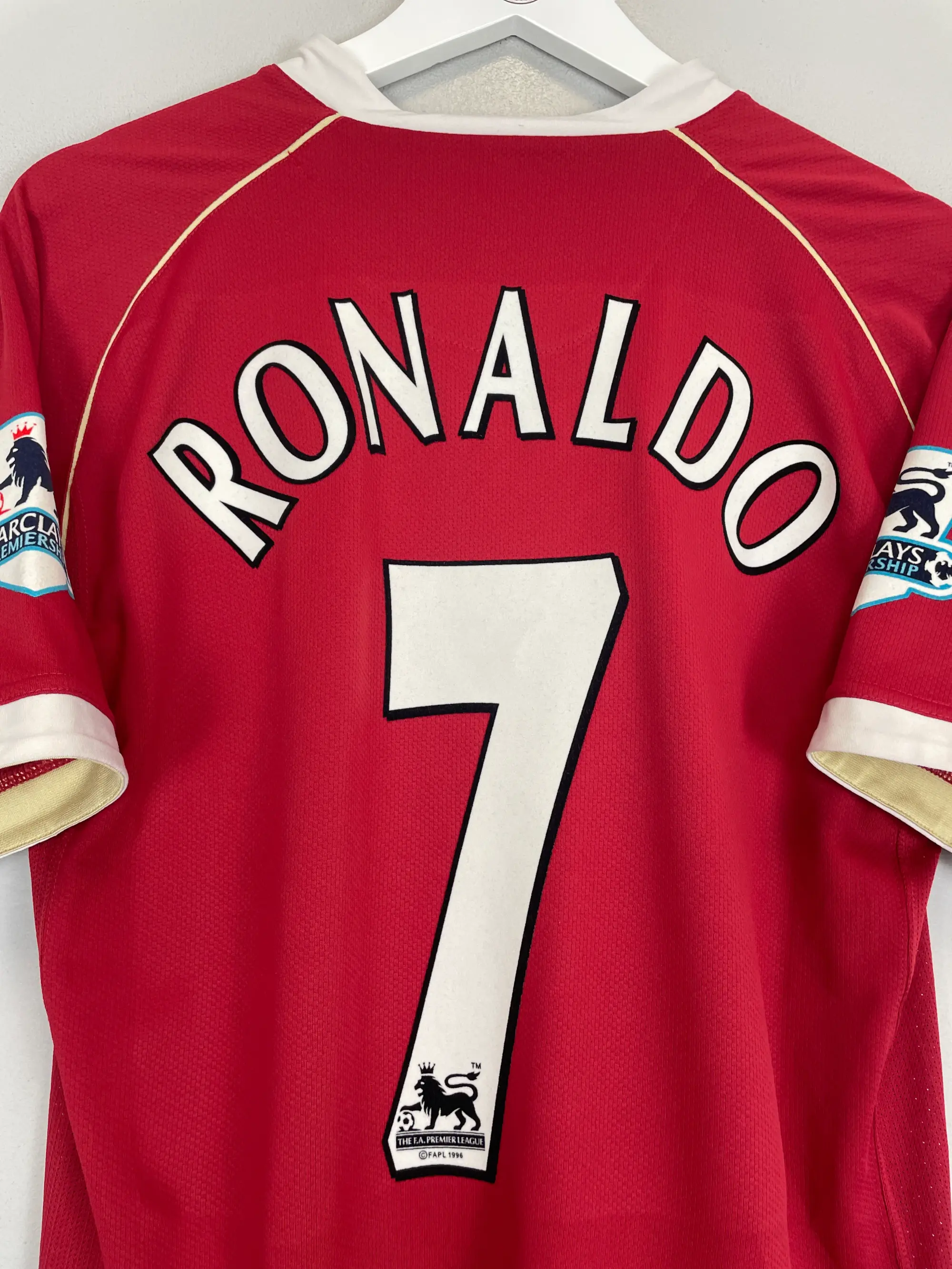2005/06 BARCELONA RONALDINHO #10 AWAY SHIRT (M) NIKE | Cult Kits
