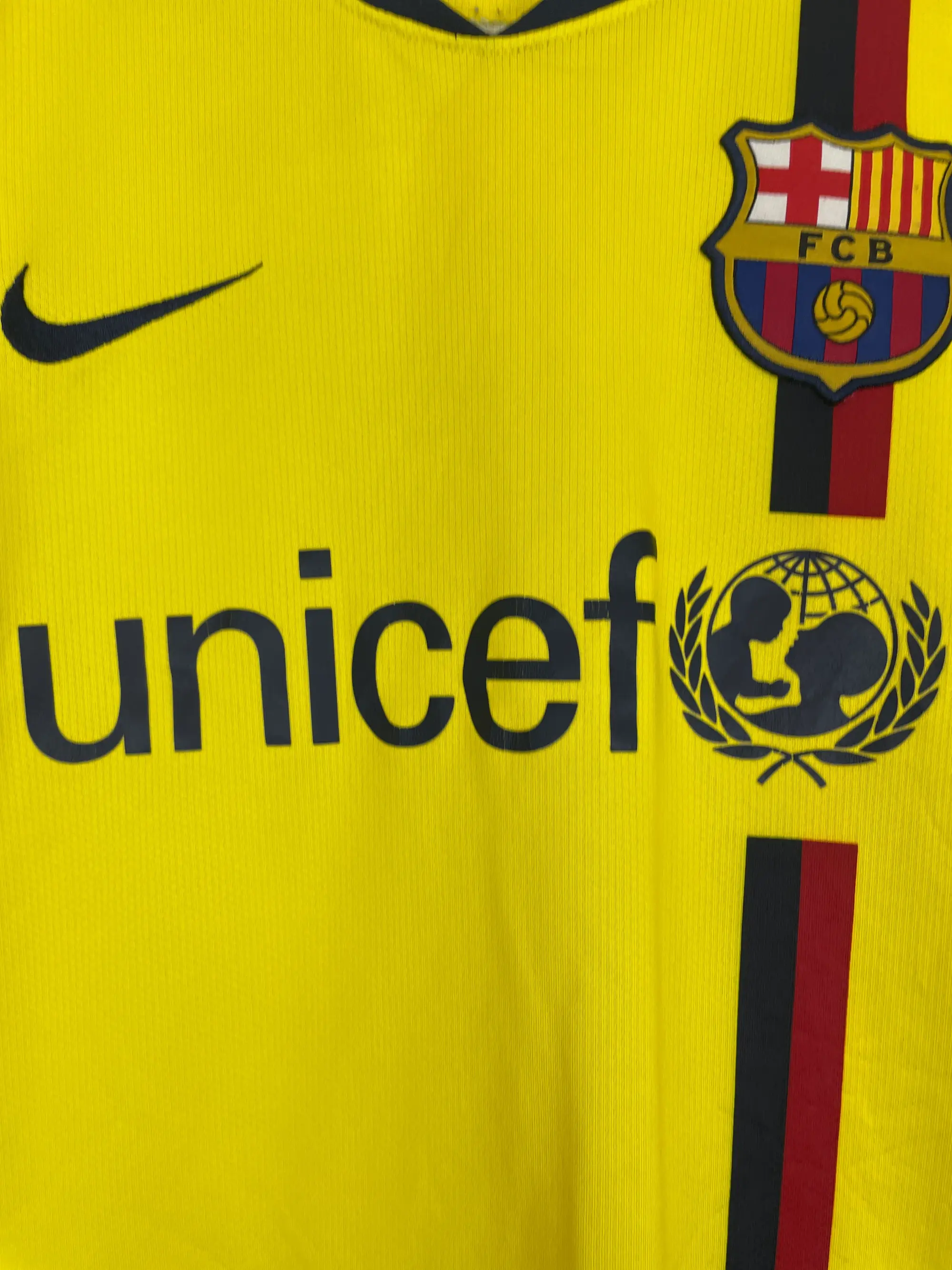 2005/06 BARCELONA RONALDINHO #10 AWAY SHIRT (M) NIKE | Cult Kits