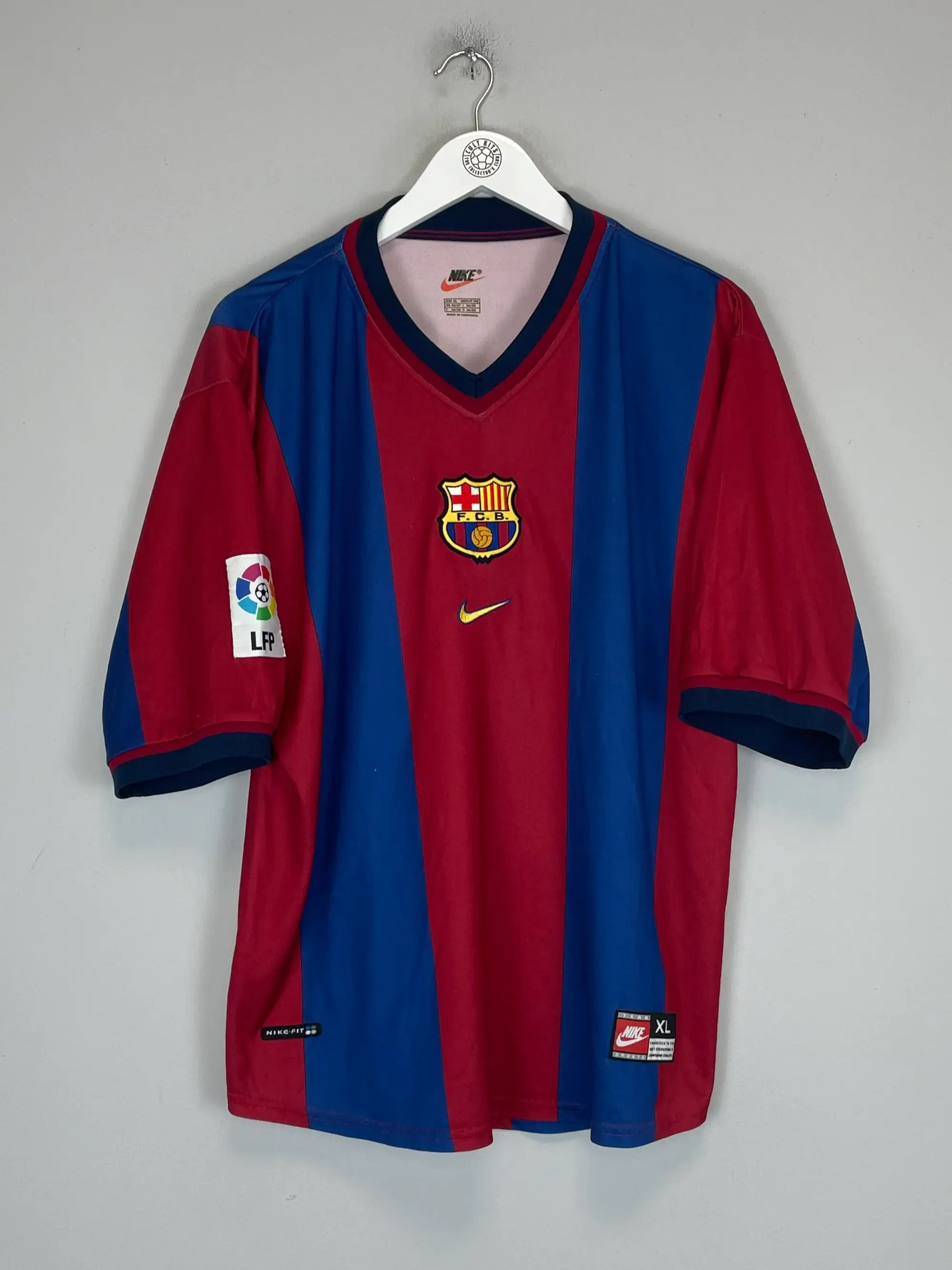 2005/06 BARCELONA RONALDINHO #10 AWAY SHIRT (M) NIKE | Cult Kits