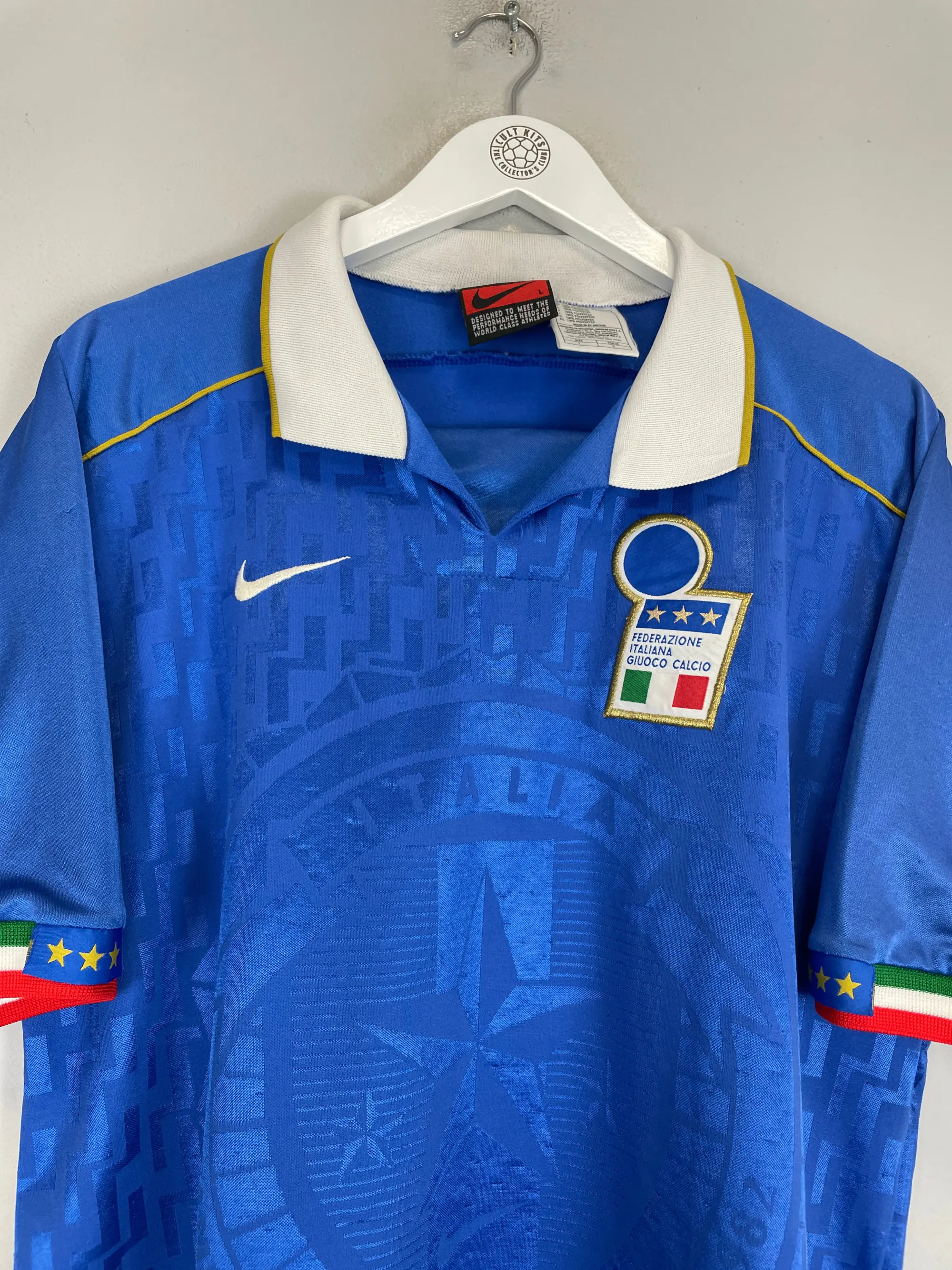 2005/06 BARCELONA RONALDINHO #10 AWAY SHIRT (M) NIKE | Cult Kits