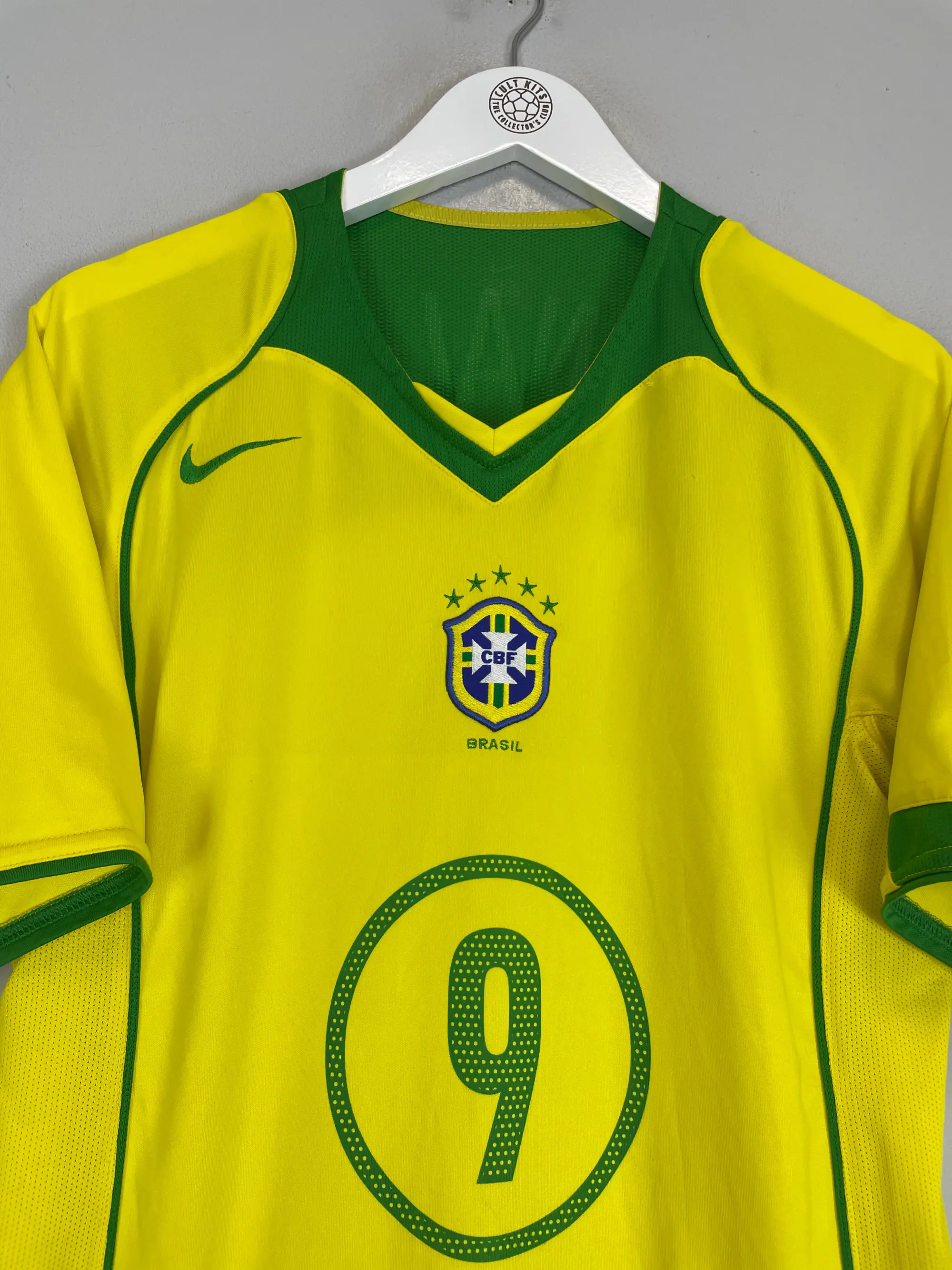 2005/06 BARCELONA RONALDINHO #10 AWAY SHIRT (M) NIKE | Cult Kits