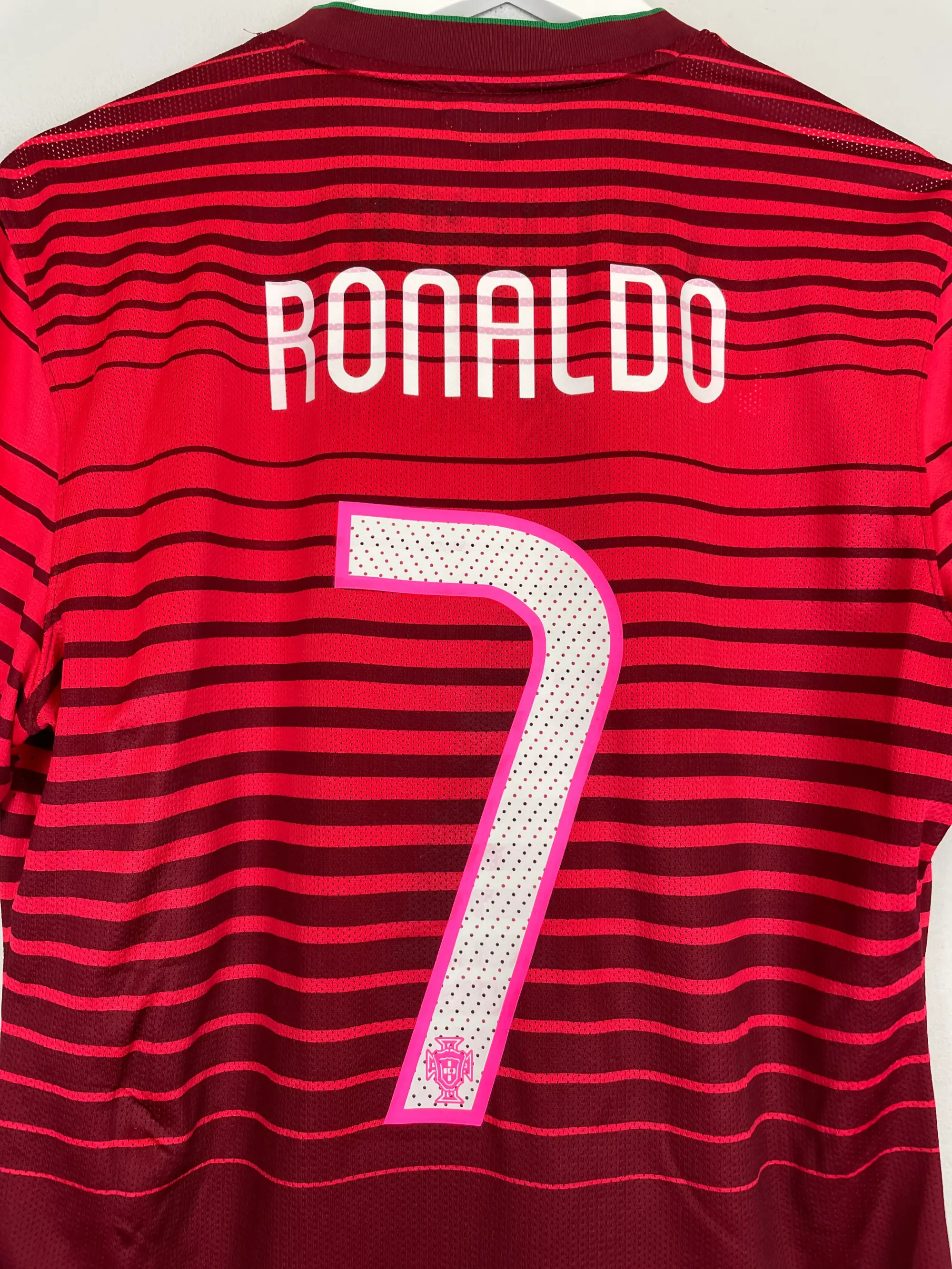 2005/06 BARCELONA RONALDINHO #10 AWAY SHIRT (M) NIKE | Cult Kits