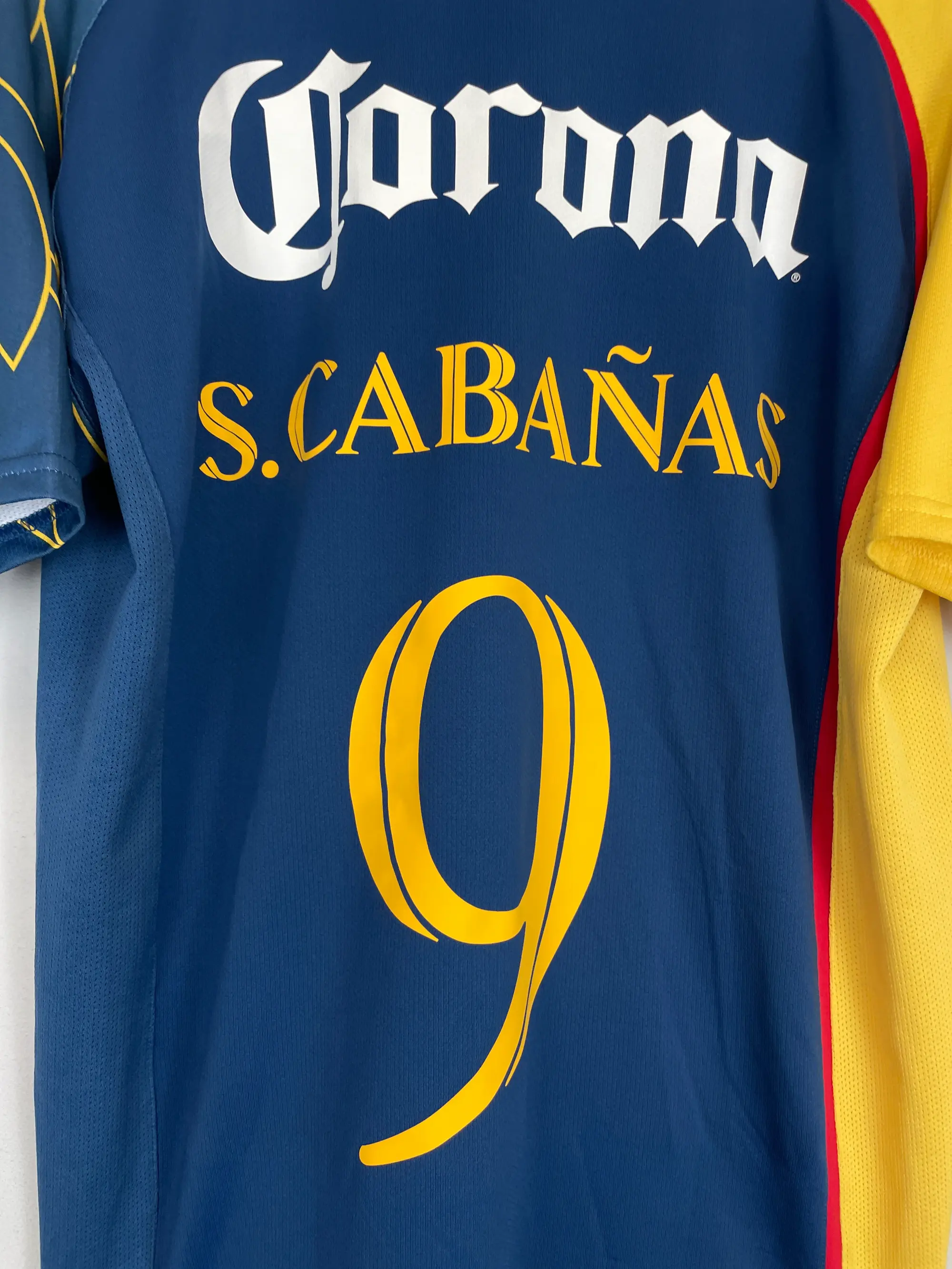 2005/06 BARCELONA RONALDINHO #10 AWAY SHIRT (M) NIKE | Cult Kits