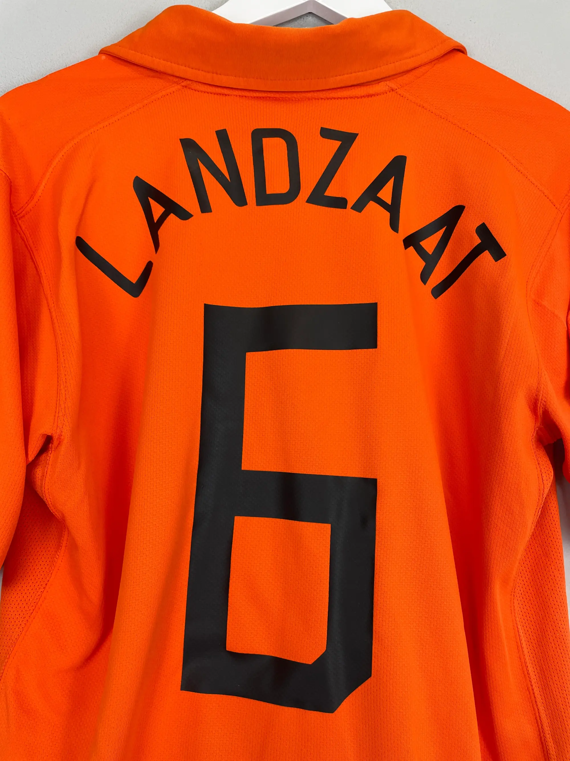2005/06 BARCELONA RONALDINHO #10 AWAY SHIRT (M) NIKE | Cult Kits