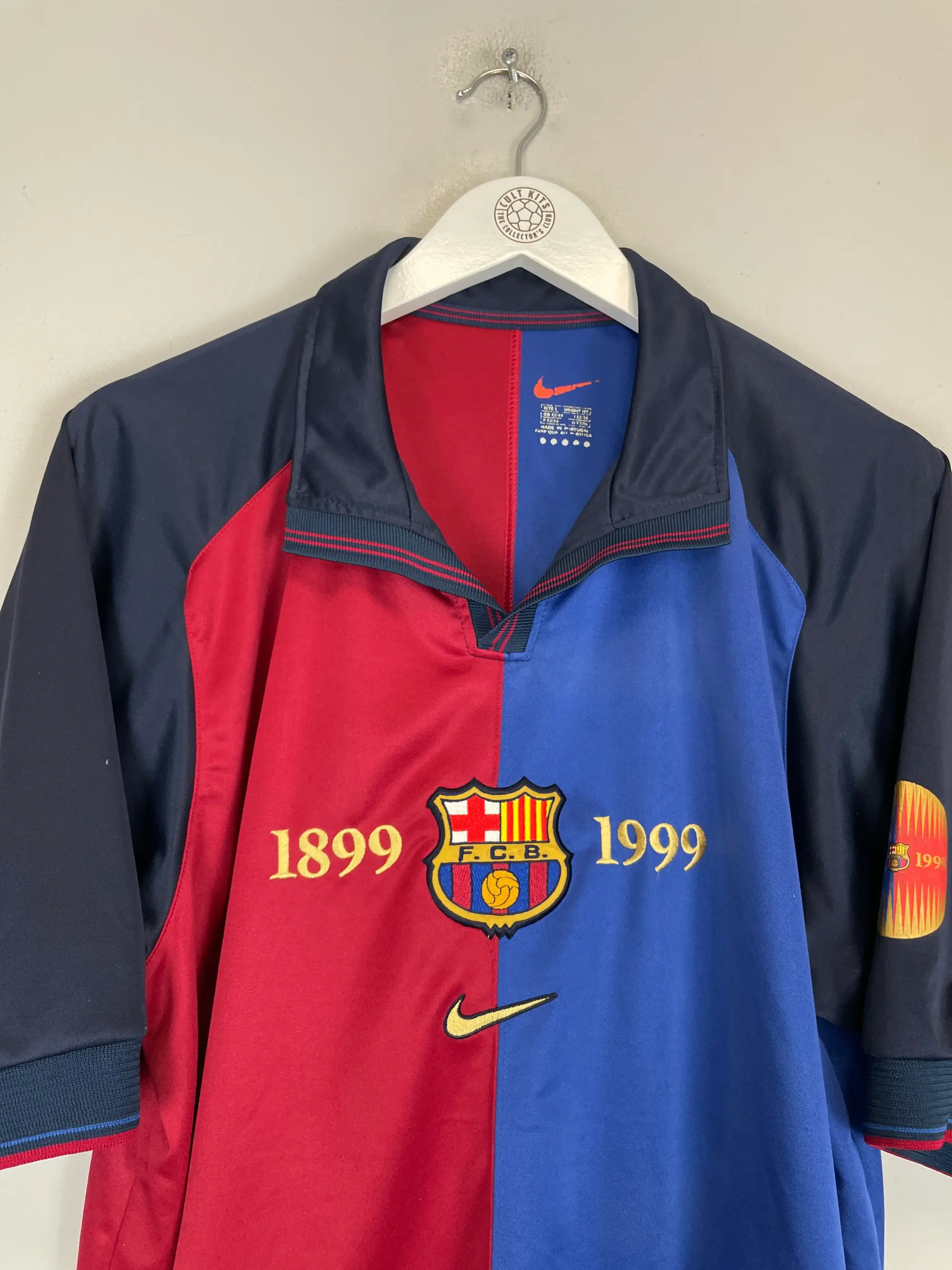 2005/06 BARCELONA RONALDINHO #10 AWAY SHIRT (M) NIKE | Cult Kits