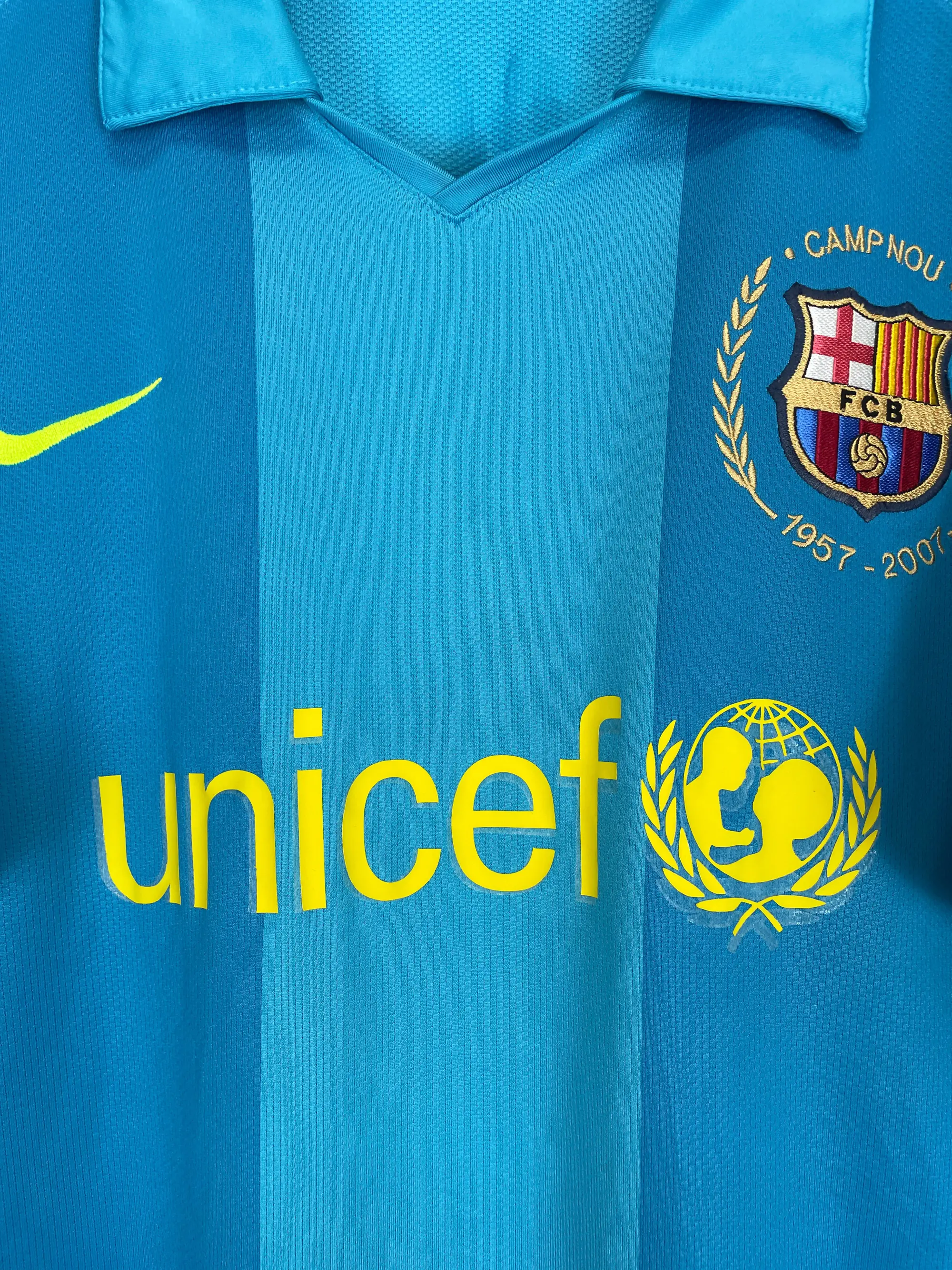 2005/06 BARCELONA RONALDINHO #10 AWAY SHIRT (M) NIKE | Cult Kits