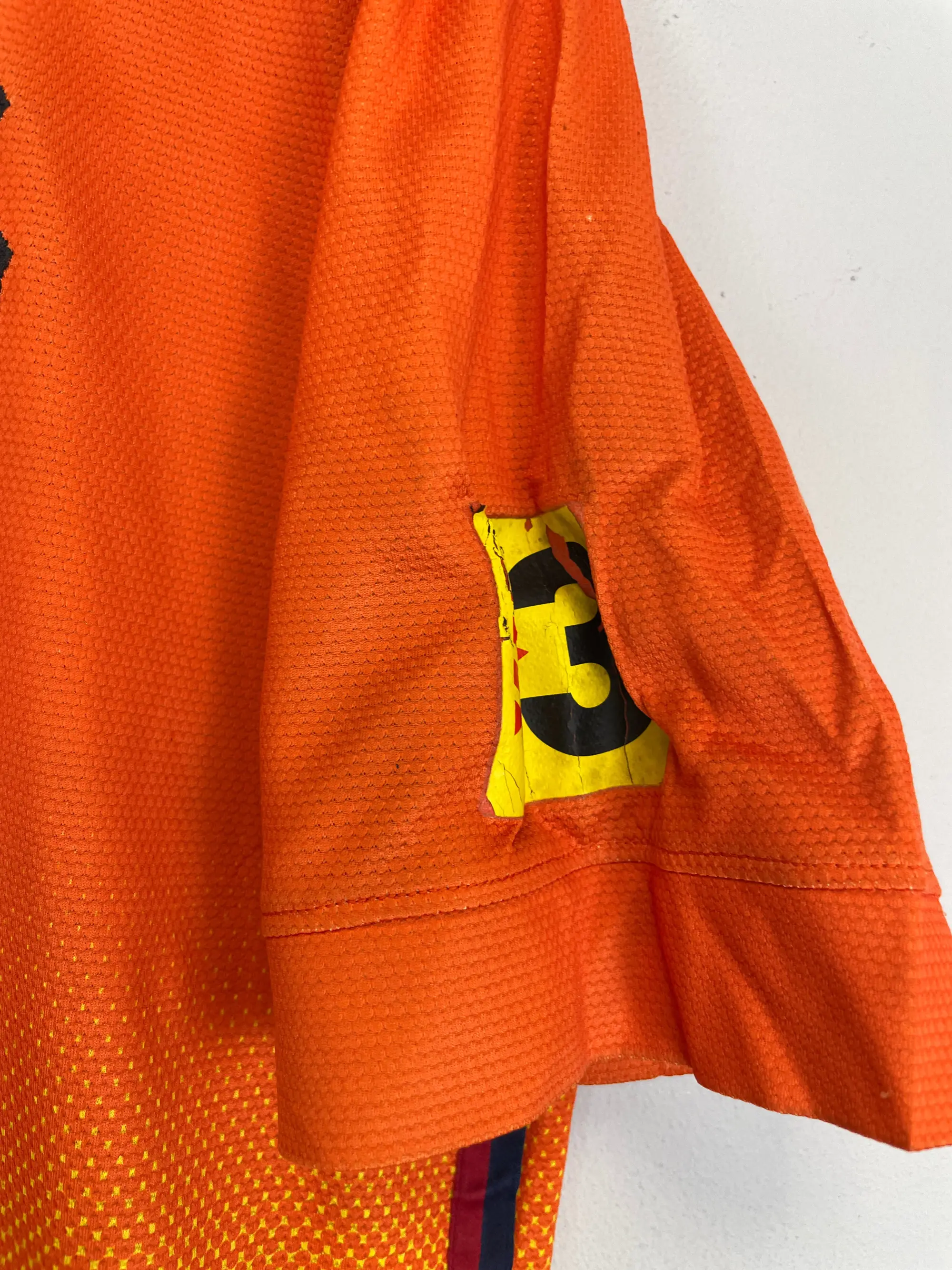 2005/06 BARCELONA RONALDINHO #10 AWAY SHIRT (M) NIKE | Cult Kits