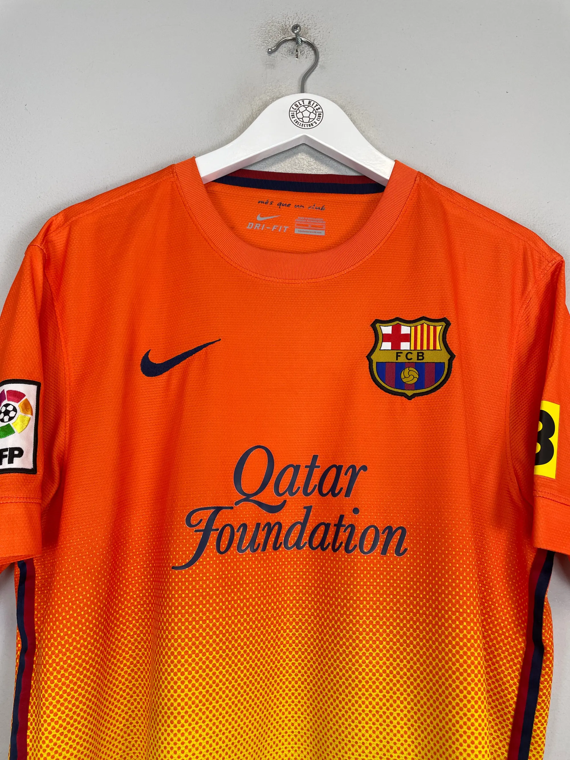 2005/06 BARCELONA RONALDINHO #10 AWAY SHIRT (M) NIKE | Cult Kits