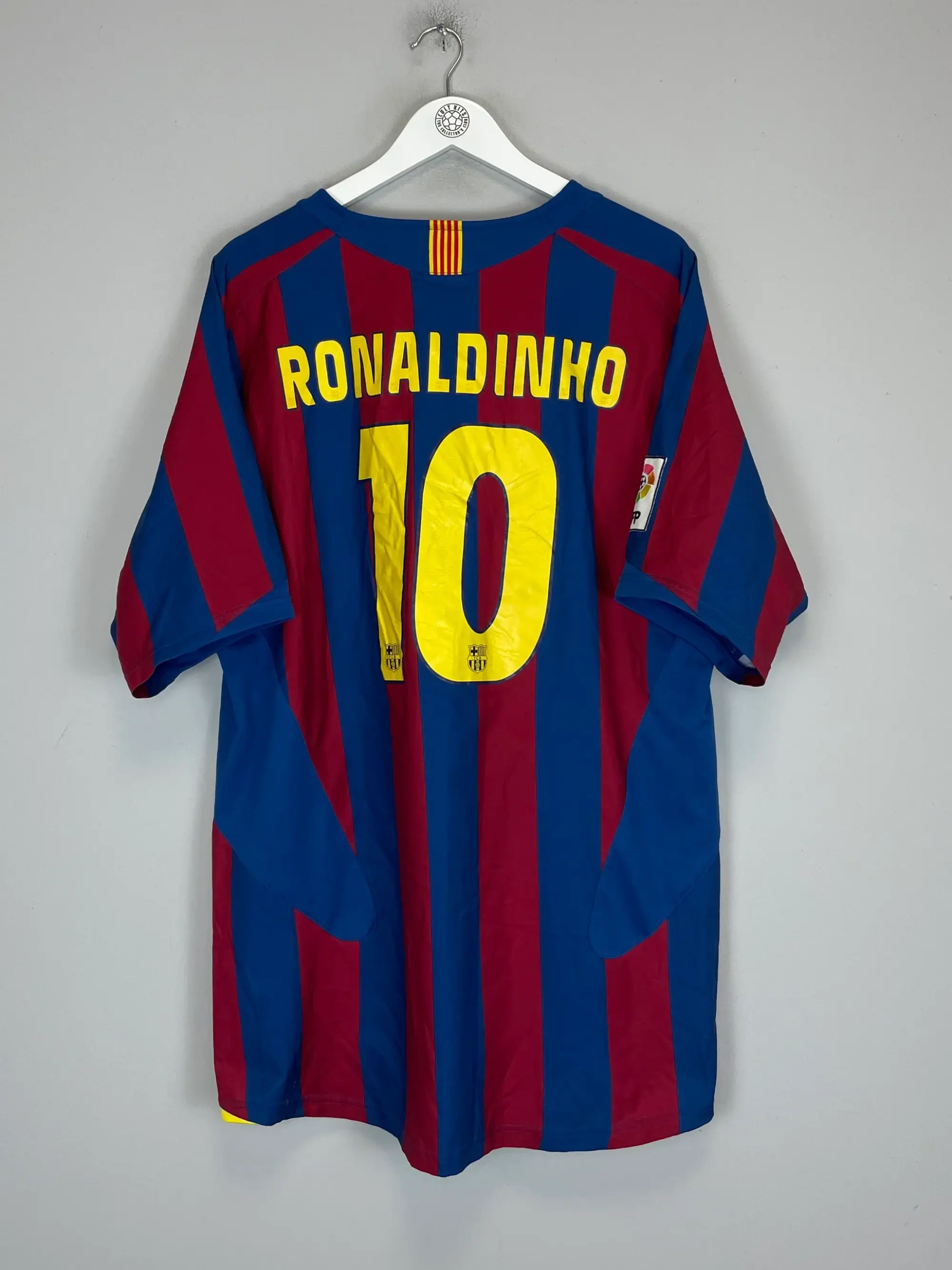 2005/06 BARCELONA RONALDINHO #10 AWAY SHIRT (M) NIKE | Cult Kits
