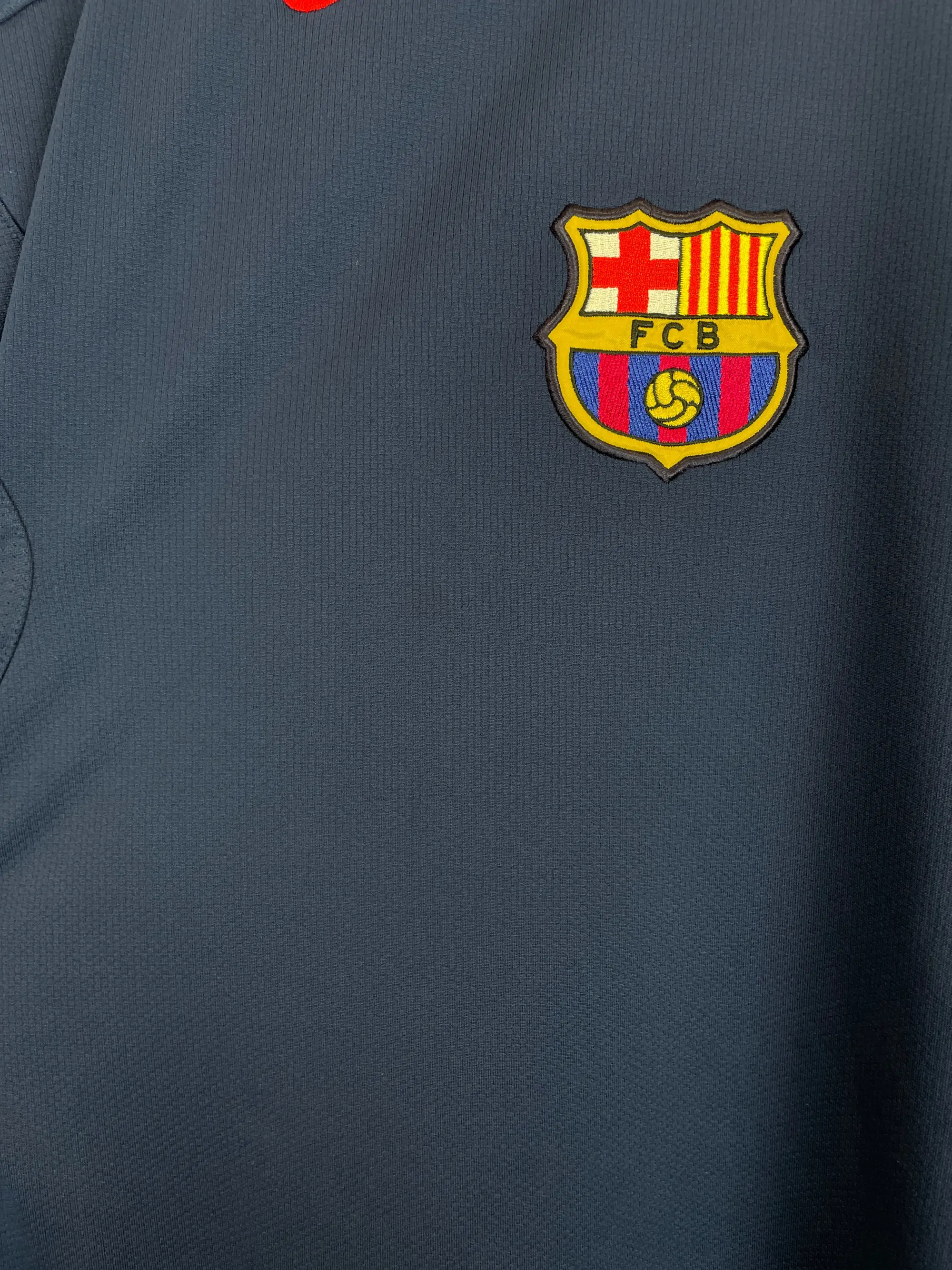 2005/06 BARCELONA RONALDINHO #10 AWAY SHIRT (M) NIKE | Cult Kits