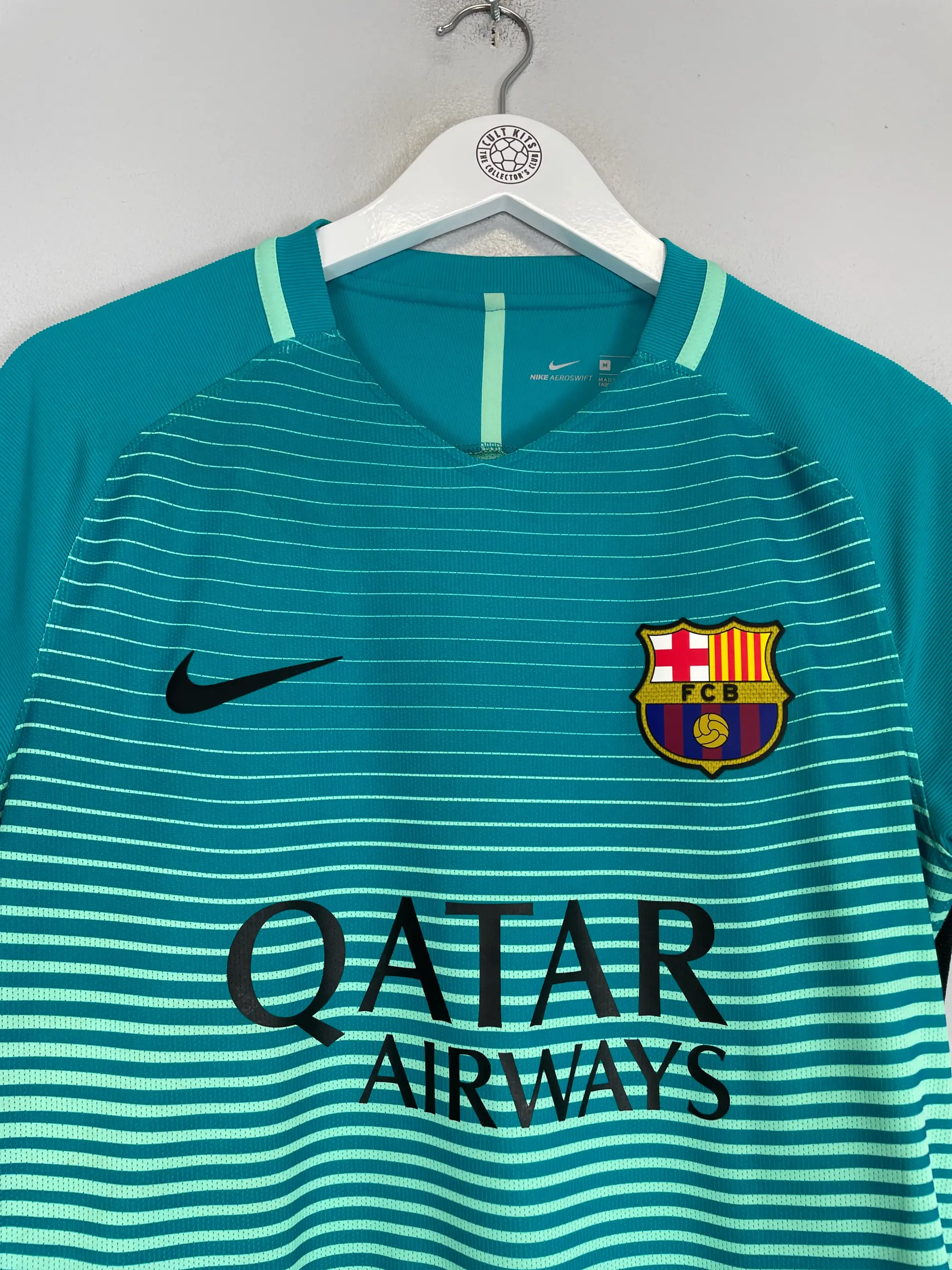 2005/06 BARCELONA RONALDINHO #10 AWAY SHIRT (M) NIKE | Cult Kits