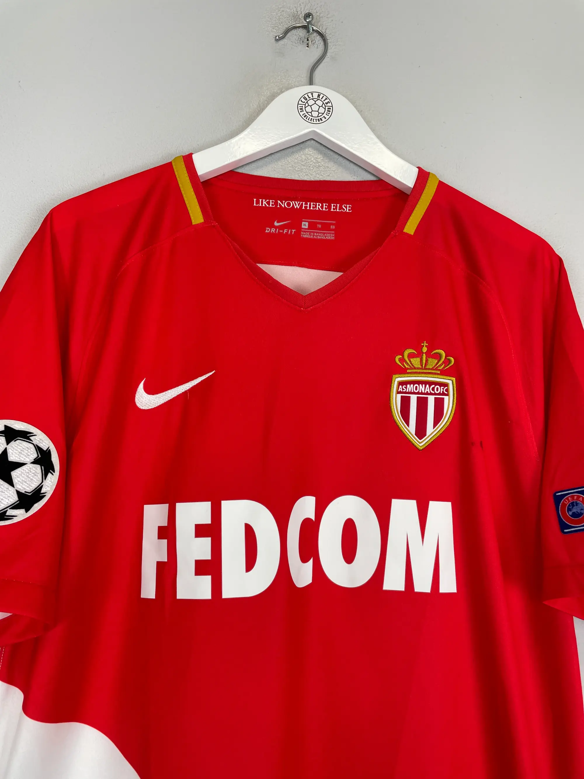 2005/06 BARCELONA RONALDINHO #10 AWAY SHIRT (M) NIKE | Cult Kits