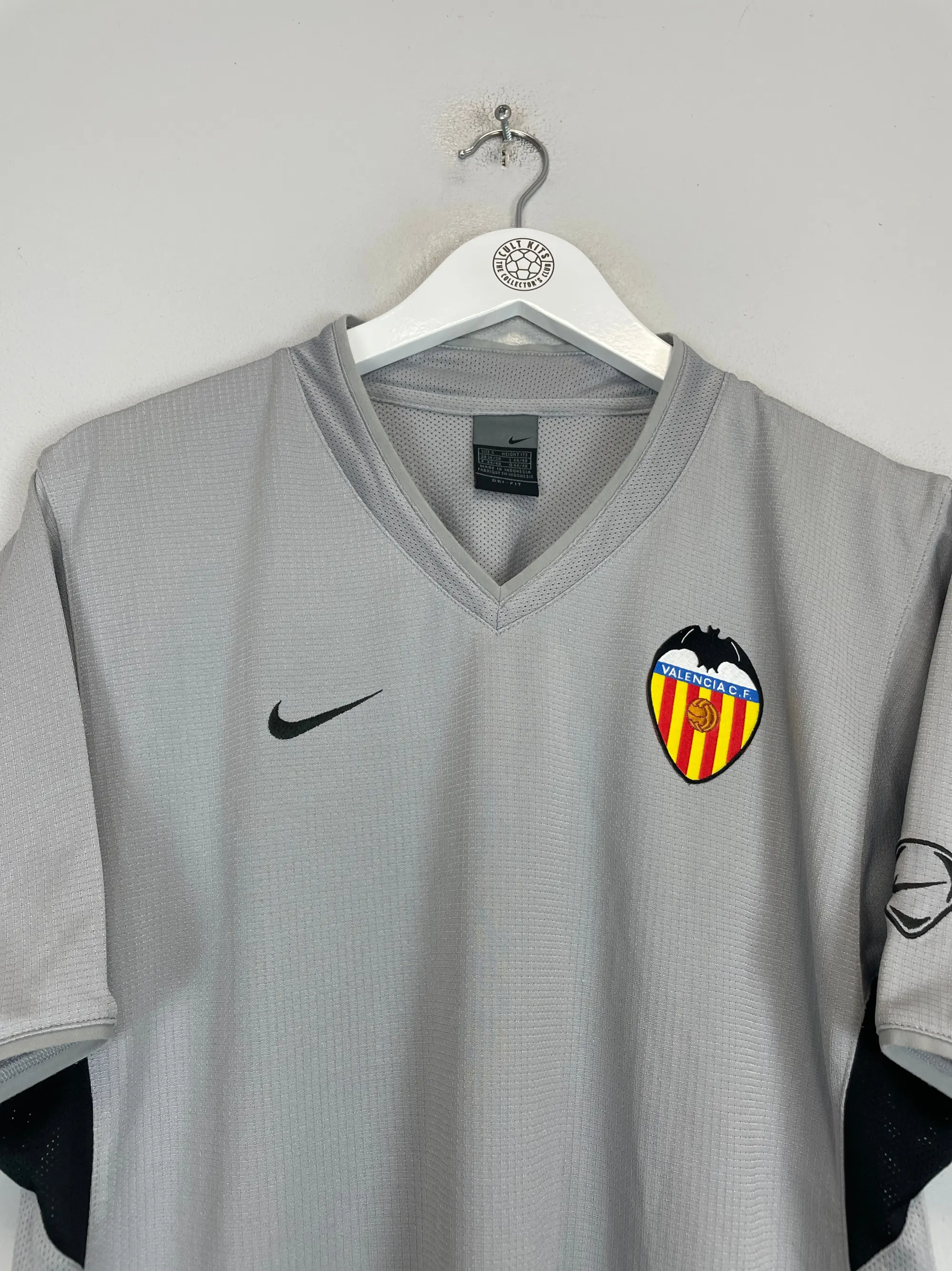 2005/06 BARCELONA RONALDINHO #10 AWAY SHIRT (M) NIKE | Cult Kits