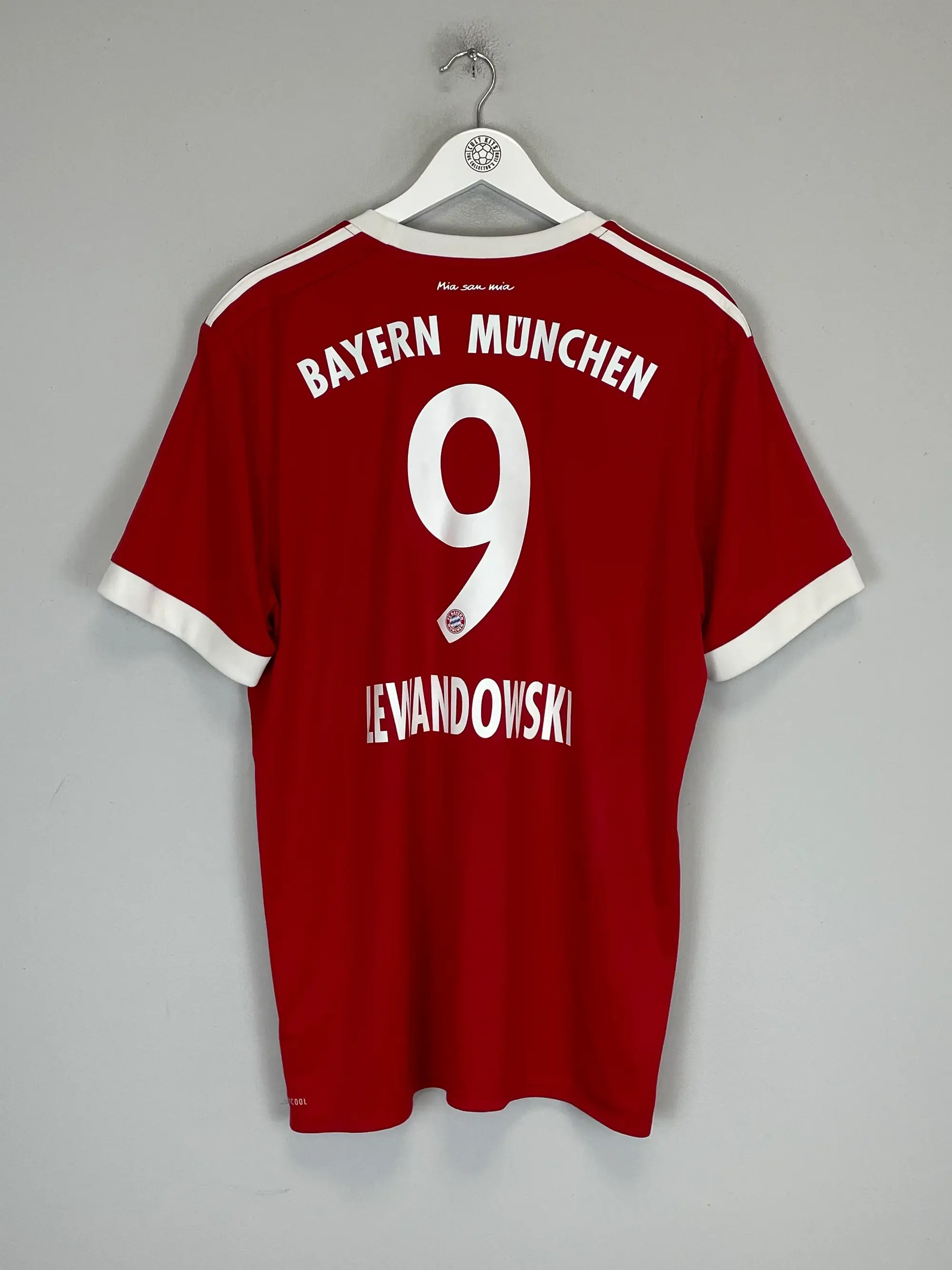 2017/18 BAYERN MUNICH LEWANDOWSKI #9 HOME SHIRT (XL) ADIDAS | Cult Kits
