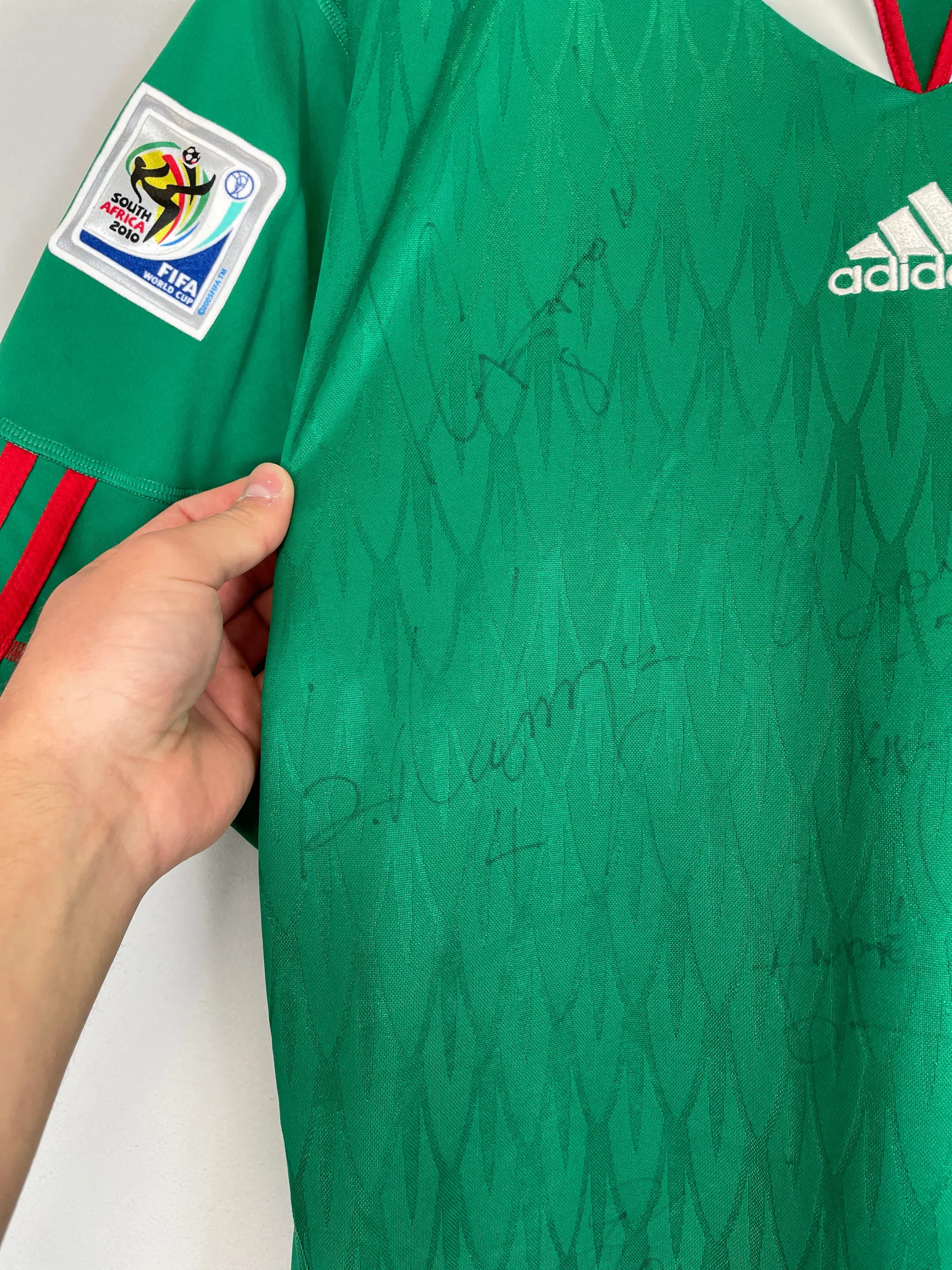 2010 MEXICO C.BLANCO #10 *SQUAD SIGNED* HOME SHIRT (L) ADIDAS | Cult Kits
