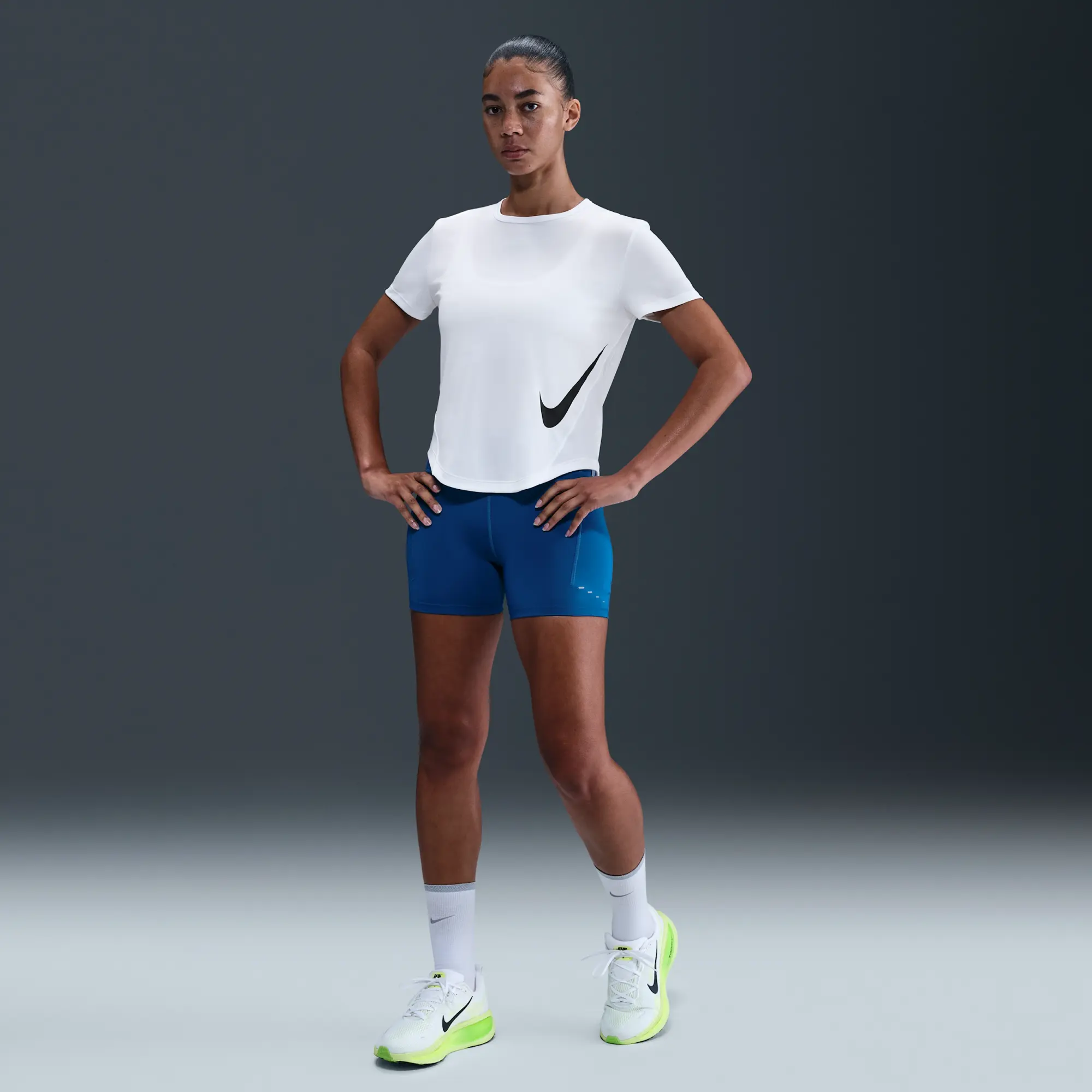 Nike Tempo Swoosh Run Women's Dri-FIT Short-Sleeve Running Top - White - Polyester