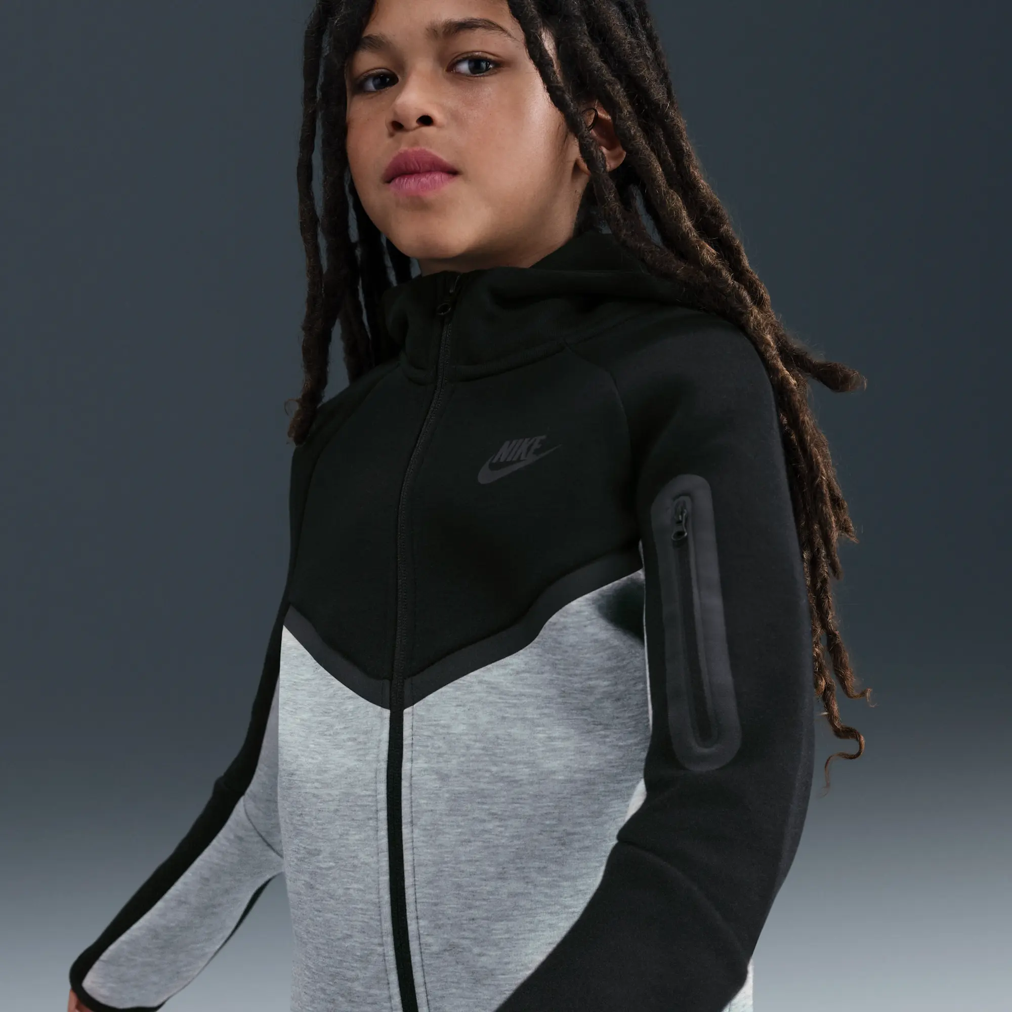 Nike Sportswear Tech Fleece Older Kids' Full-Zip Hoodie (Extended Size) - Grey - Cotton/Polyester