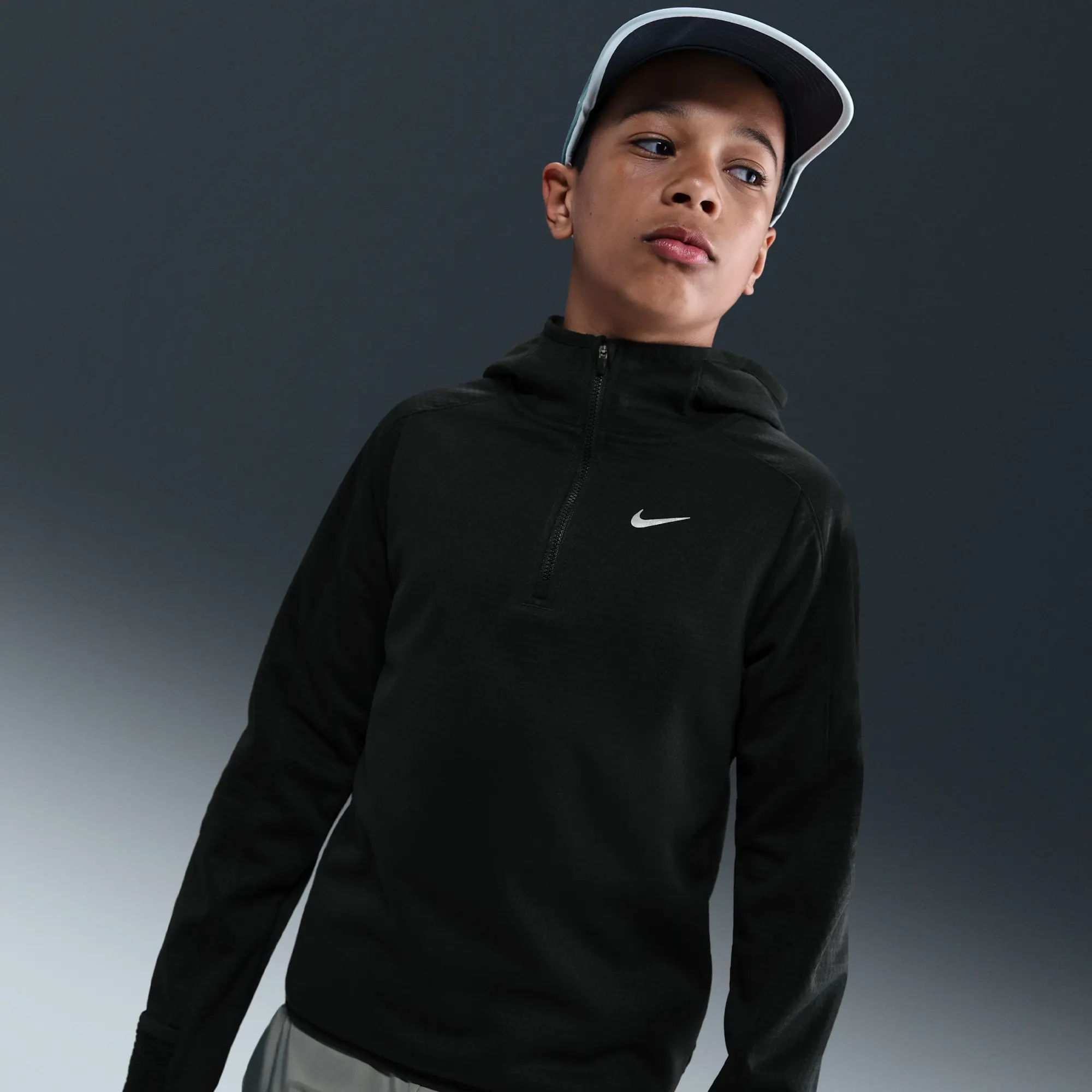 Nike Older Kids' Therma-FIT 1/4-Zip Top - Black - Polyester