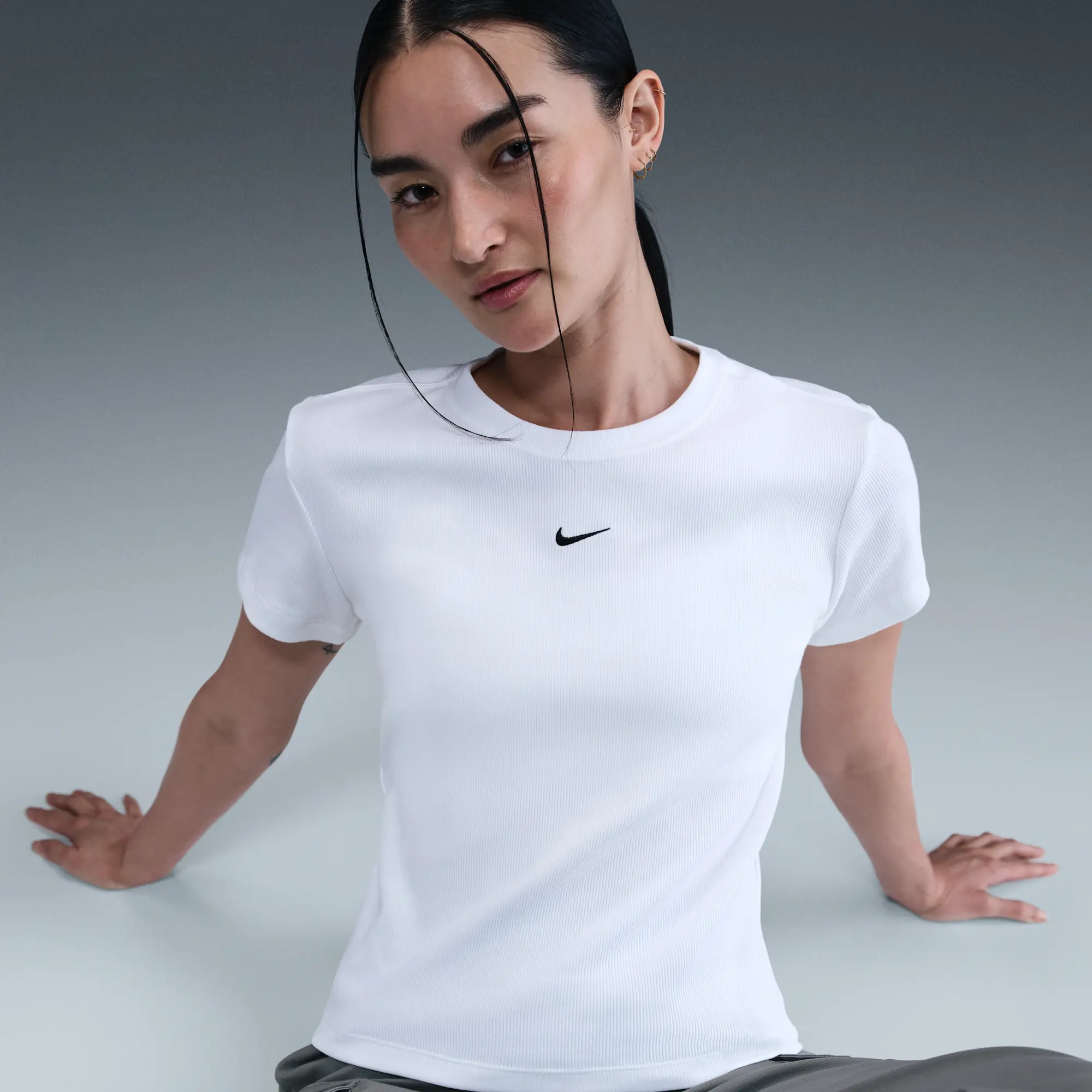 Nike Sportswear Women's Tight Ribbed Short-Sleeve T-Shirt - White - Cotton/Elastane