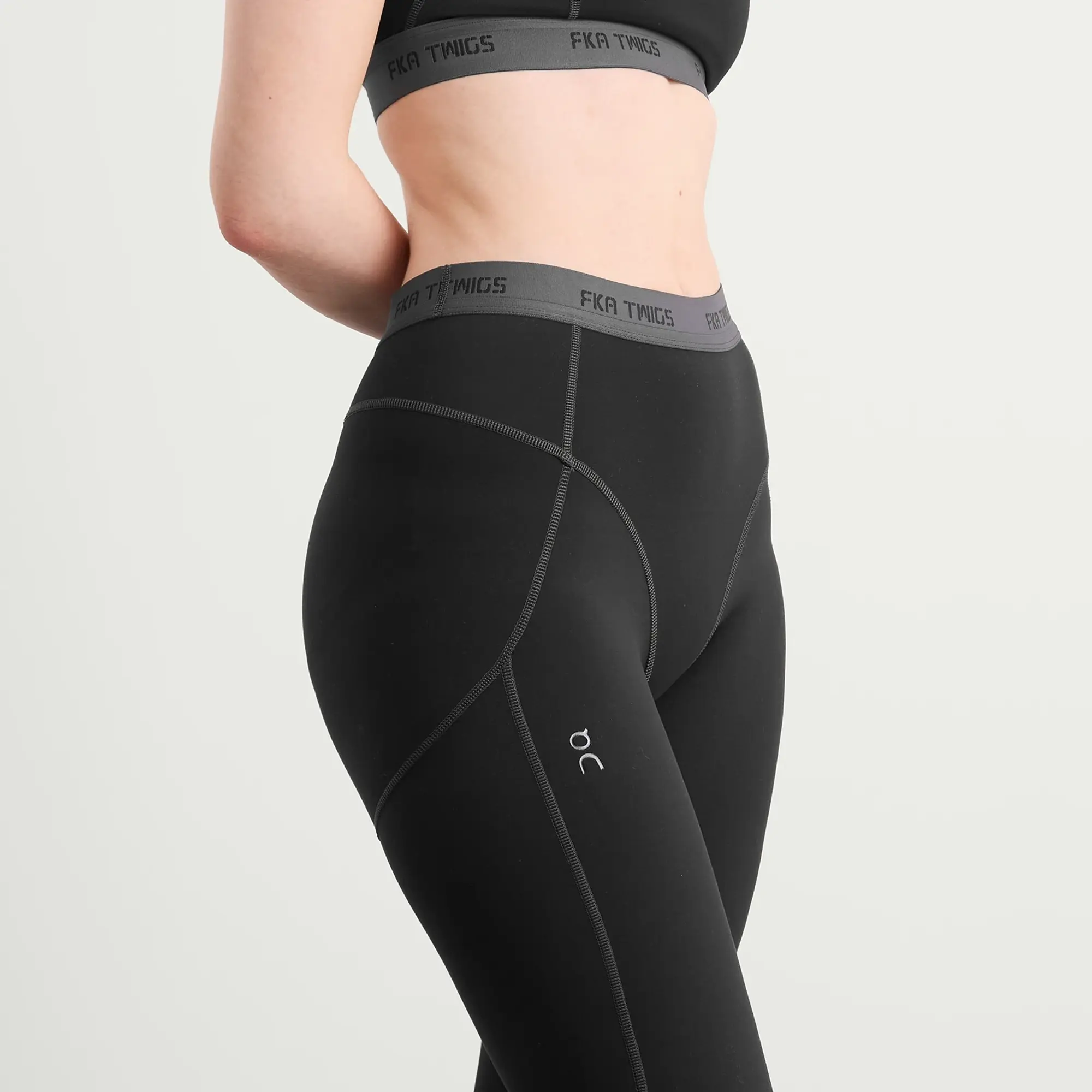 ON Women's x FKA Twigs Studio Tights Black