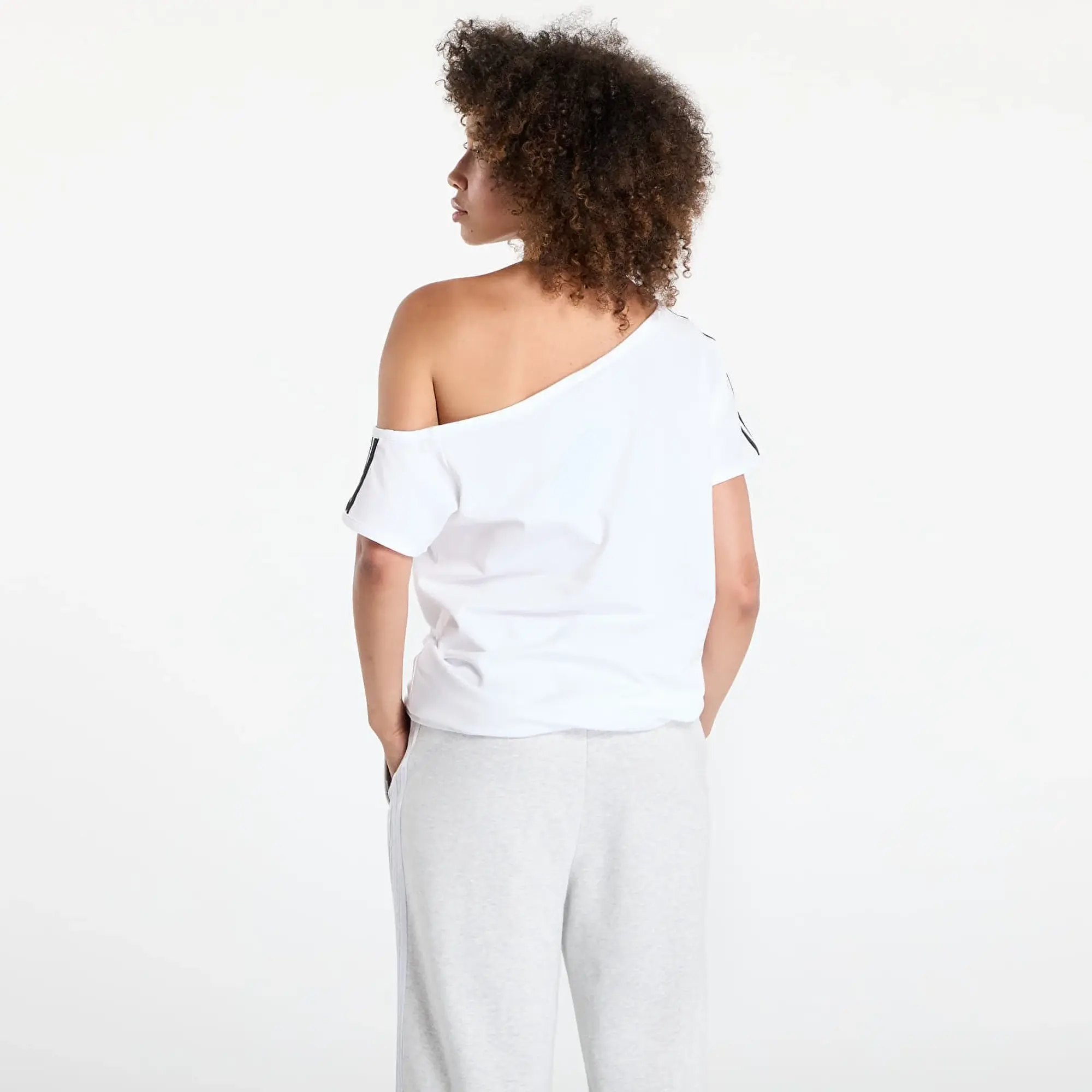 T-Shirt Adidas Originals Campus 2000 Off Shoulder T-Shirt White Xs