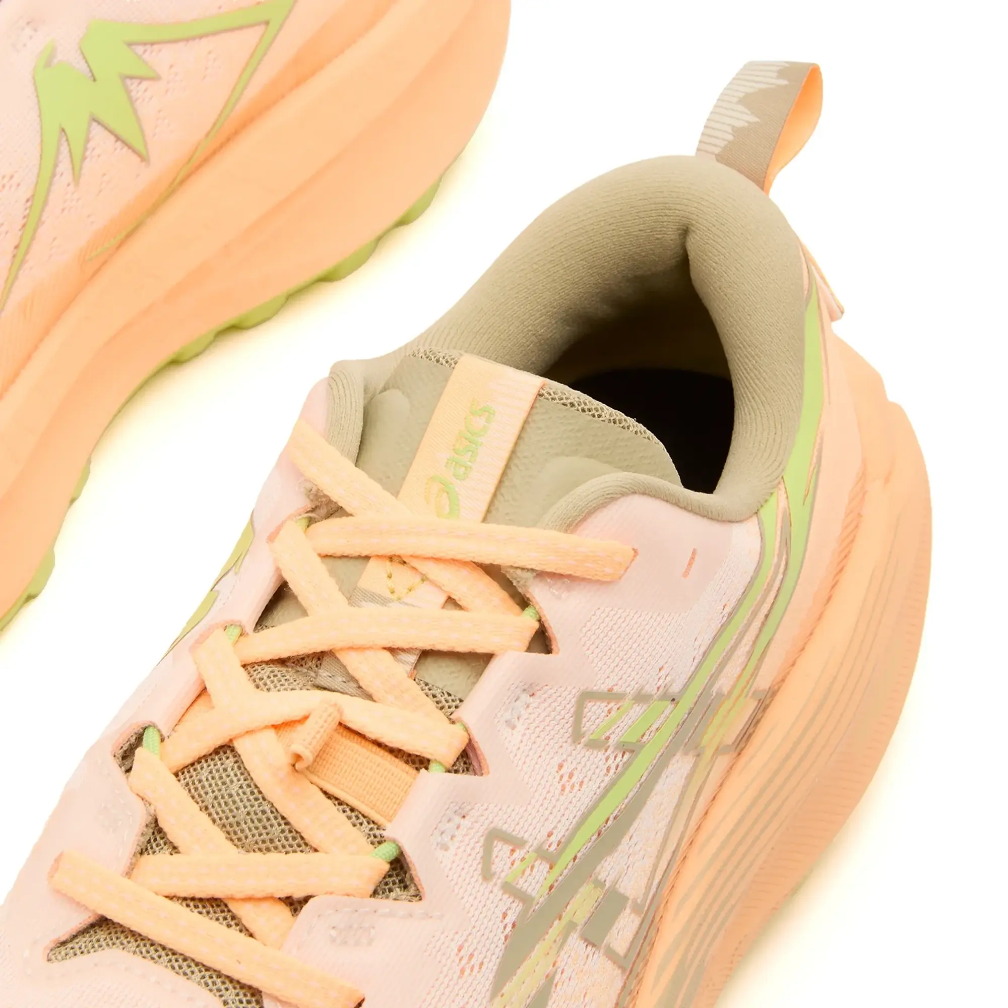 Asics Trabuco Max 4