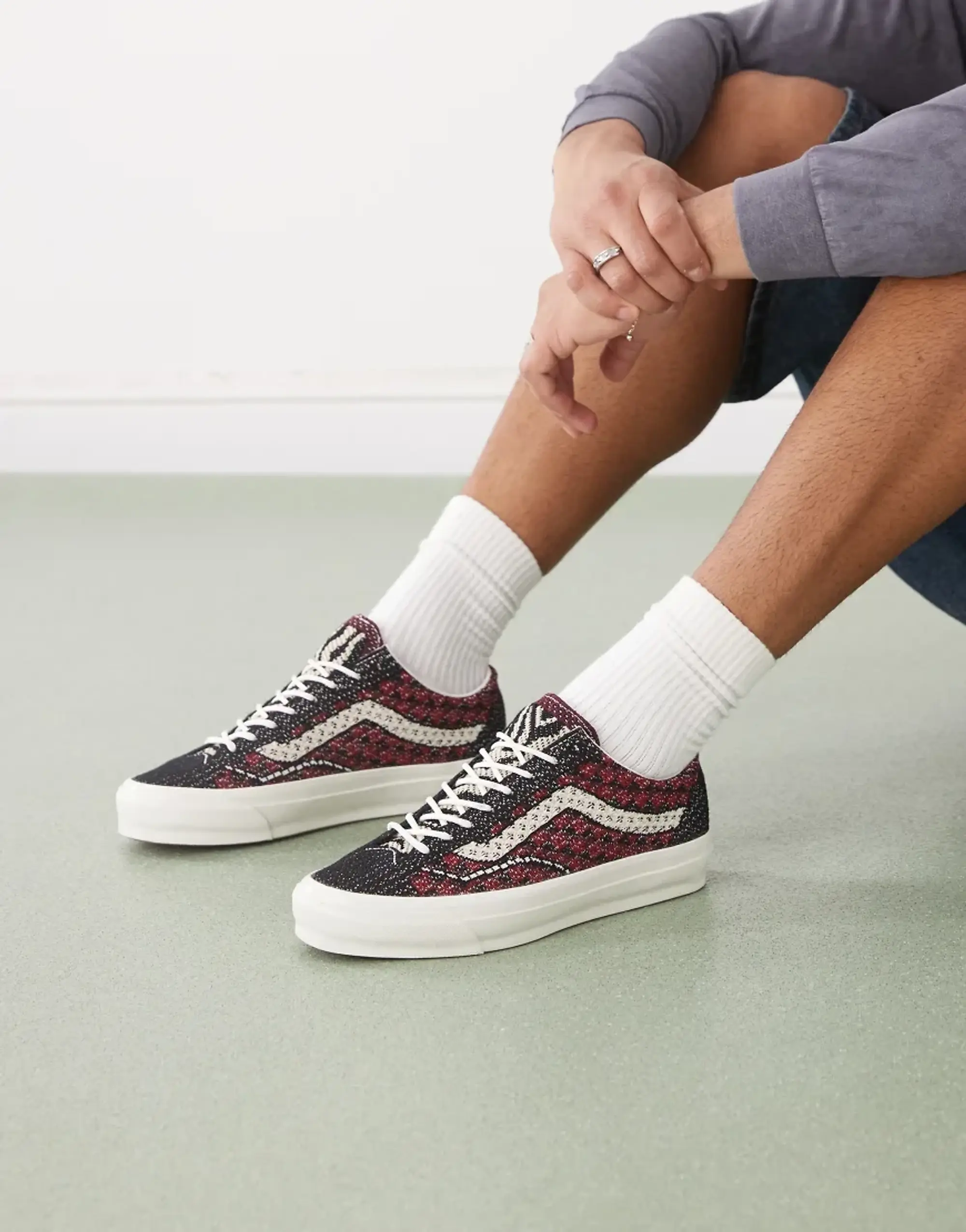 Vans Premium Old Skool 36 Ek In Bordeaux-Red