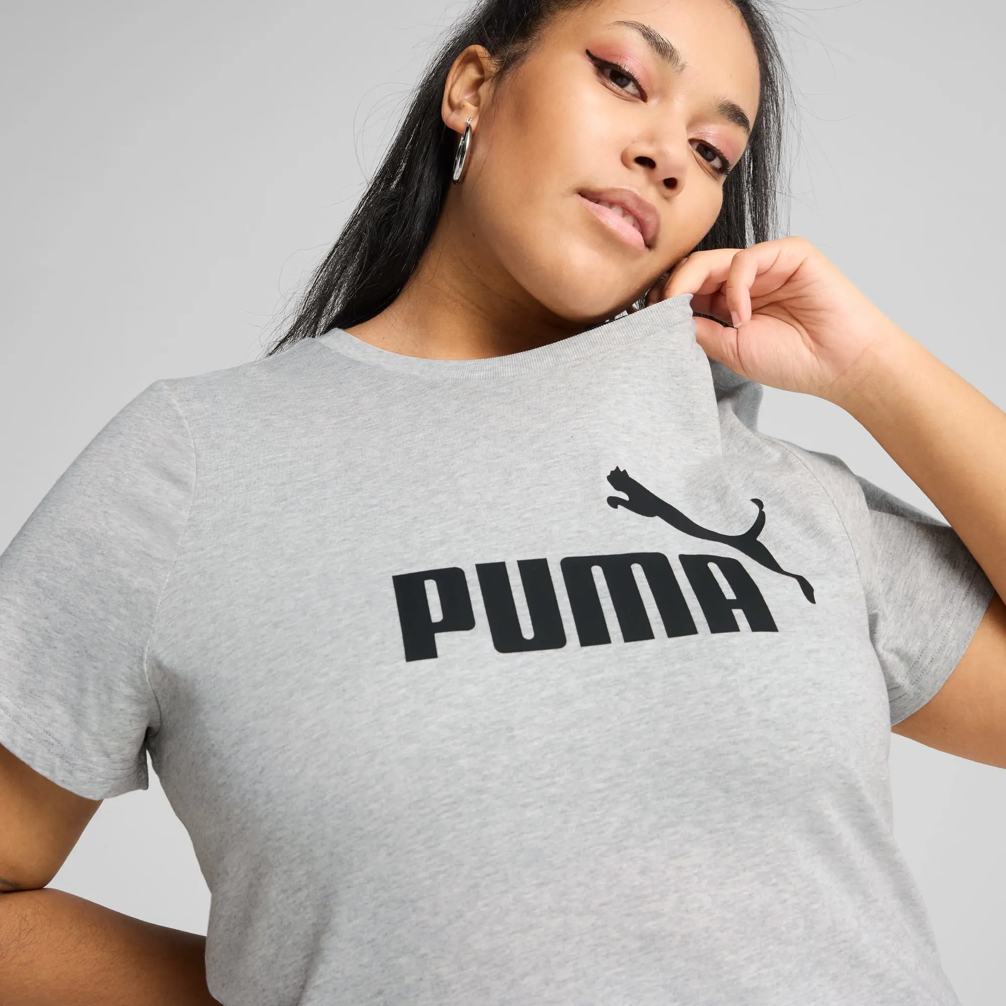 PUMA Ess No. 1 Logo T-Shirt Women, Light Grey Heather, size 3XL