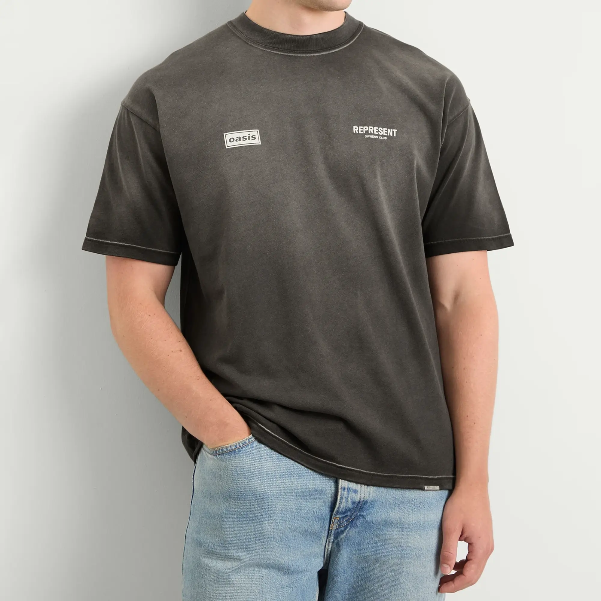 Represent Men's Oasis Owners Club T-Shirt Stained Black