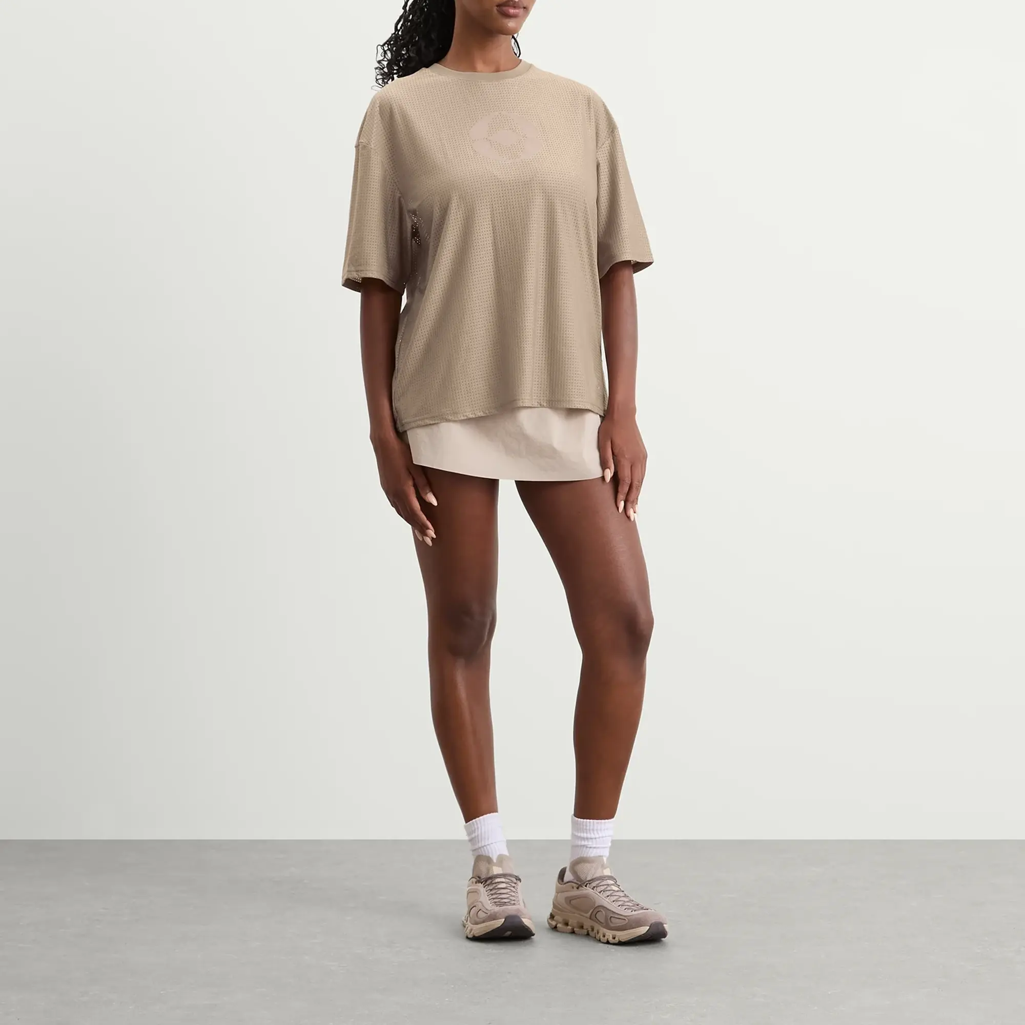 ON Women's x FKA Twigs Cut Out T-Shirt Cinder