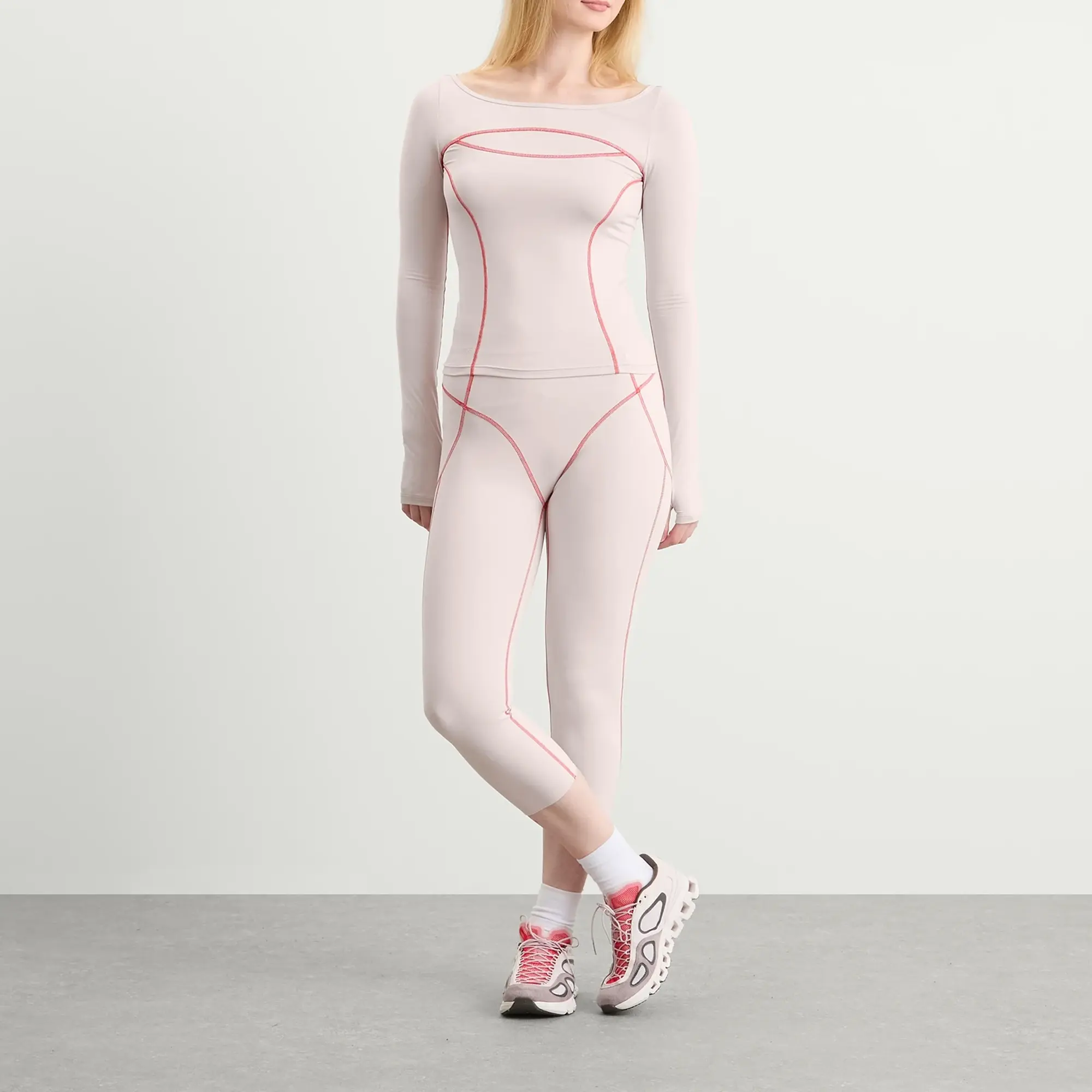 ON Women's x FKA Twigs Studio LON Women'sg Sleeve Top Lily