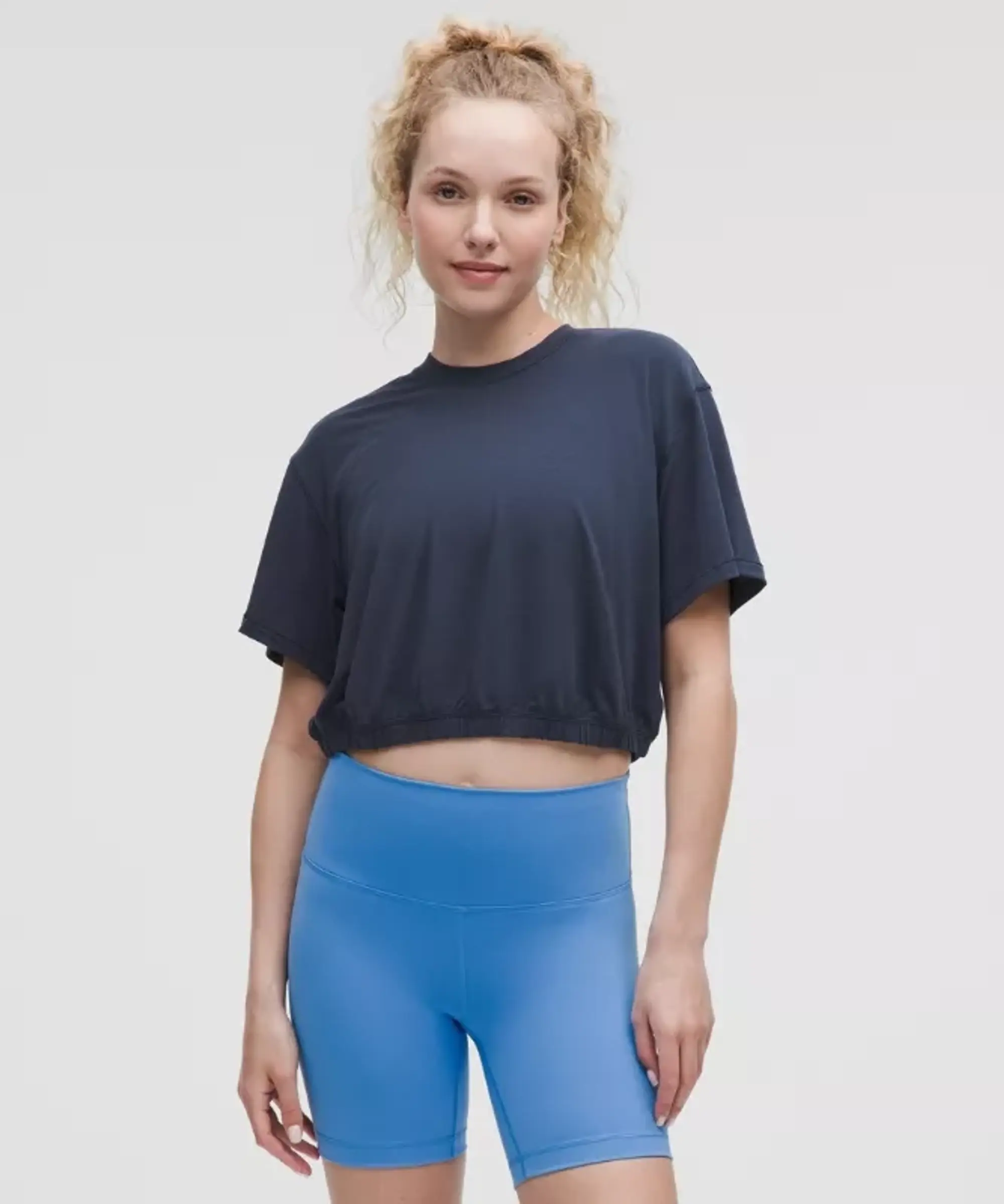 lululemon – Women's Jersey Training Elastic-Hem Short-Sleeve Shirt – Color Blue – Size 0