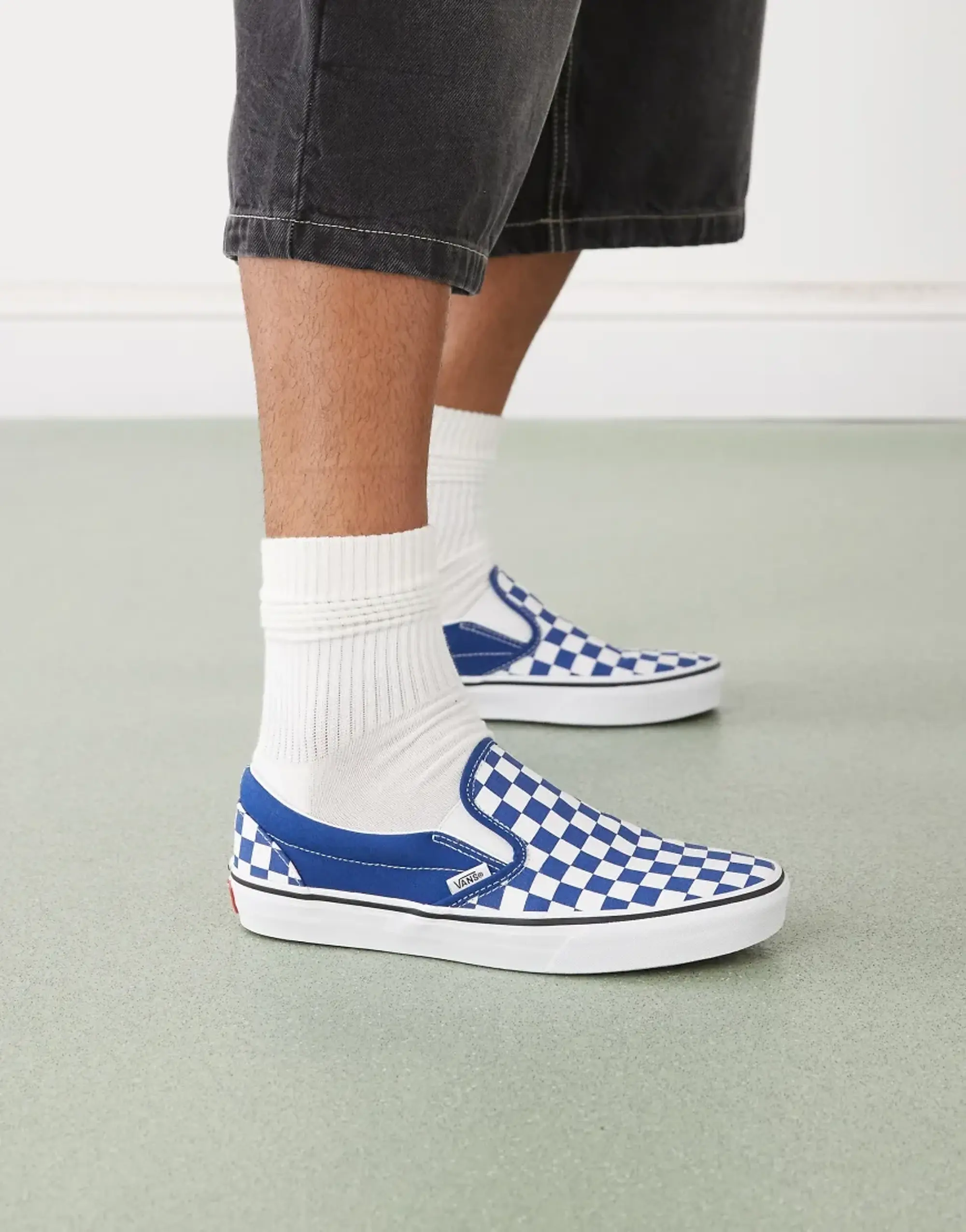 Vans Classic Slip-On Trainers In True Blue