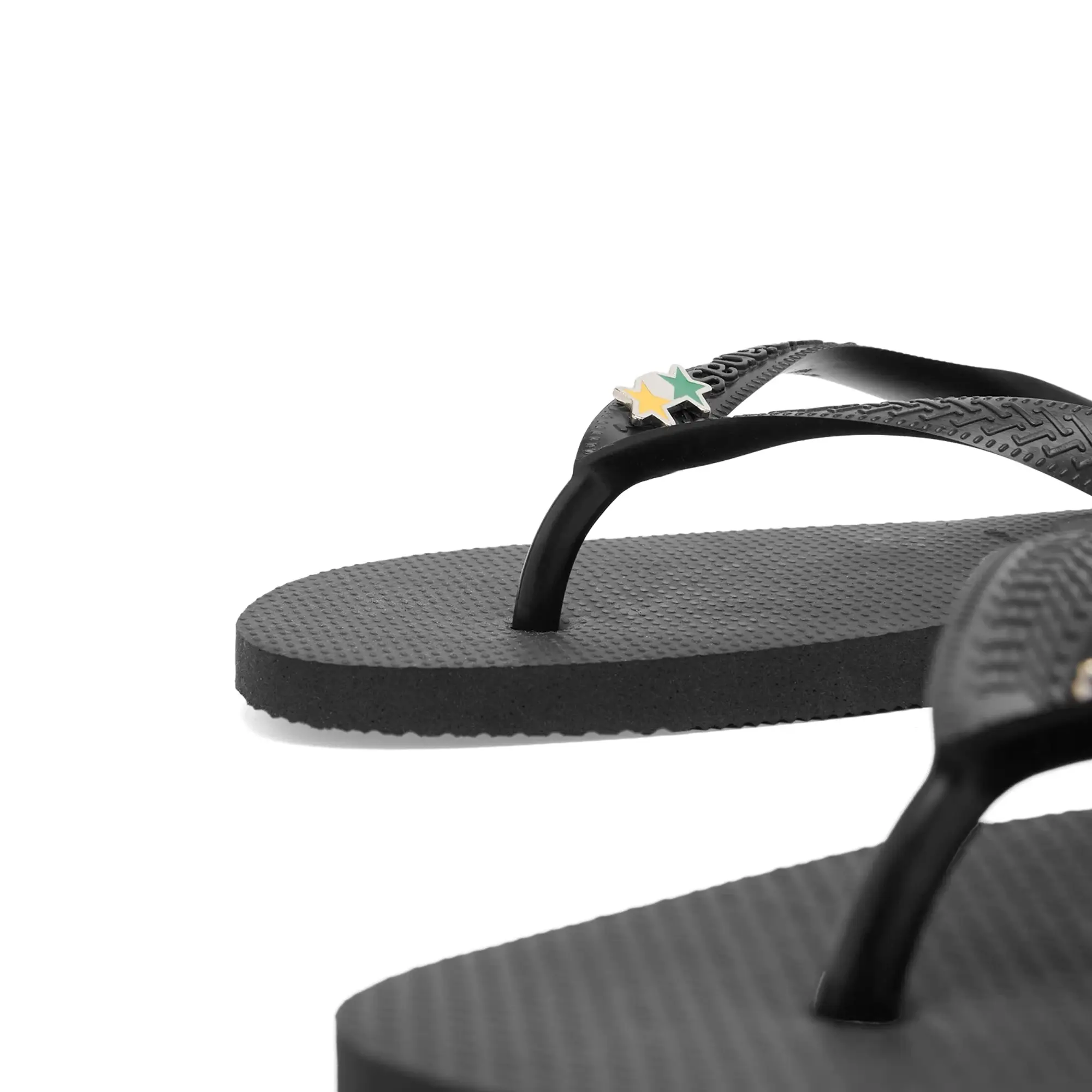 TwoJeys x Havaianas Presented by END. Black