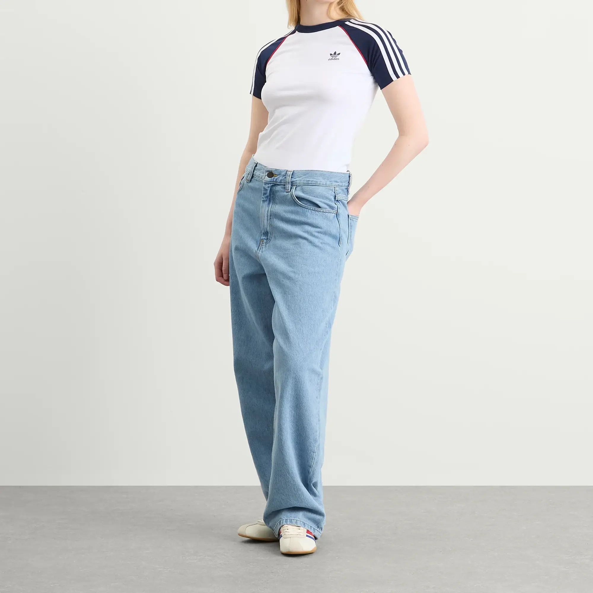 Adidas Women's Adicolor 3-Stripes Raglan Slim T-Shirt White/Night Indigo