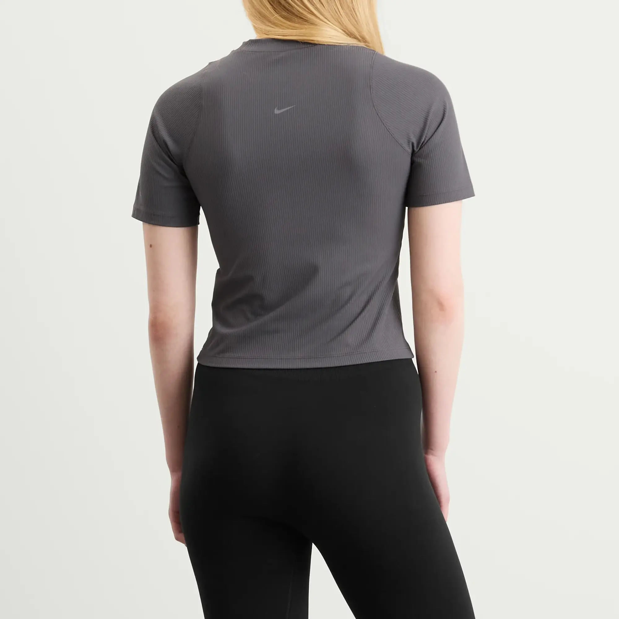 Nike Women's Zenvy Rib Short Sleeve Top Thunder Grey/White