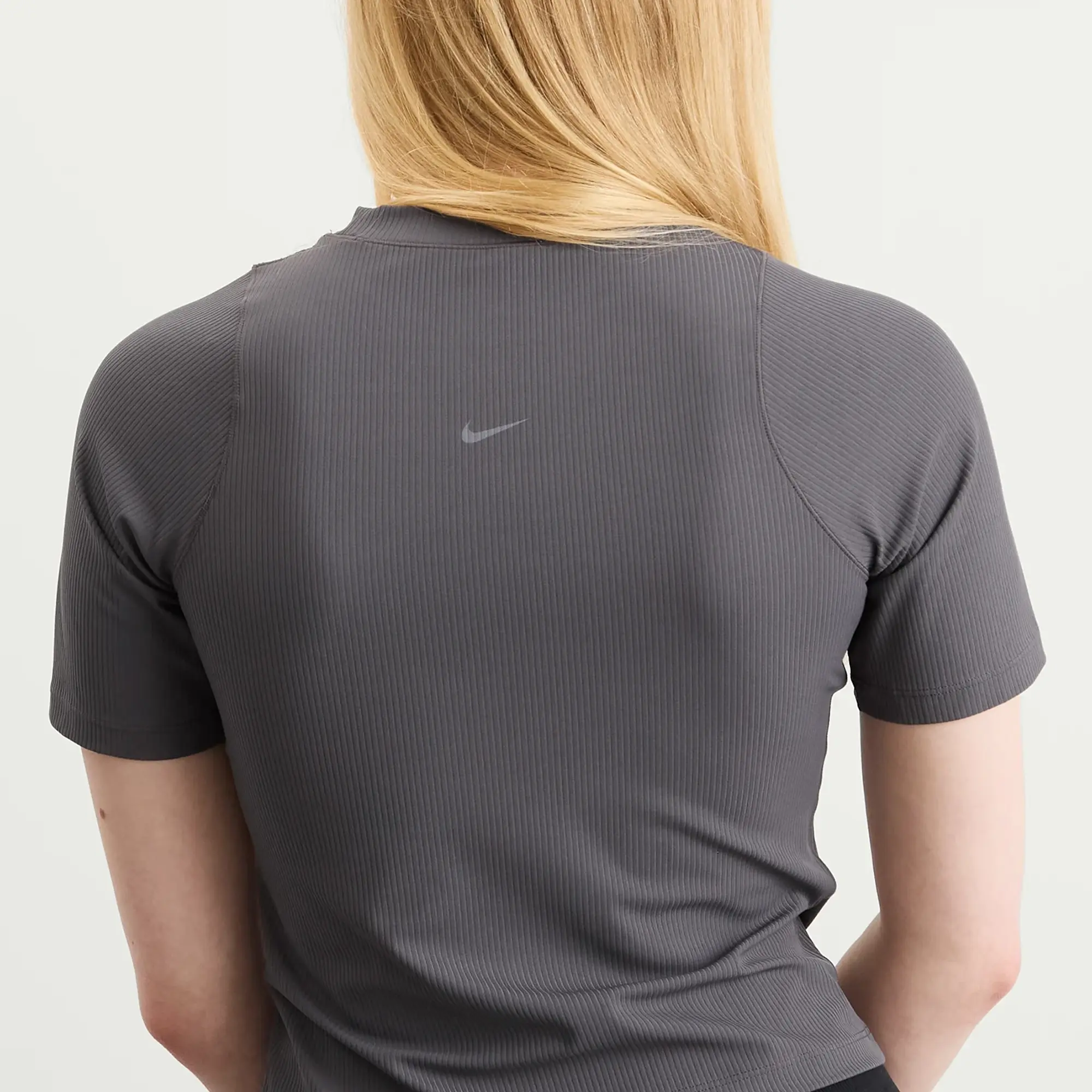 Nike Women's Zenvy Rib Short Sleeve Top Thunder Grey/White