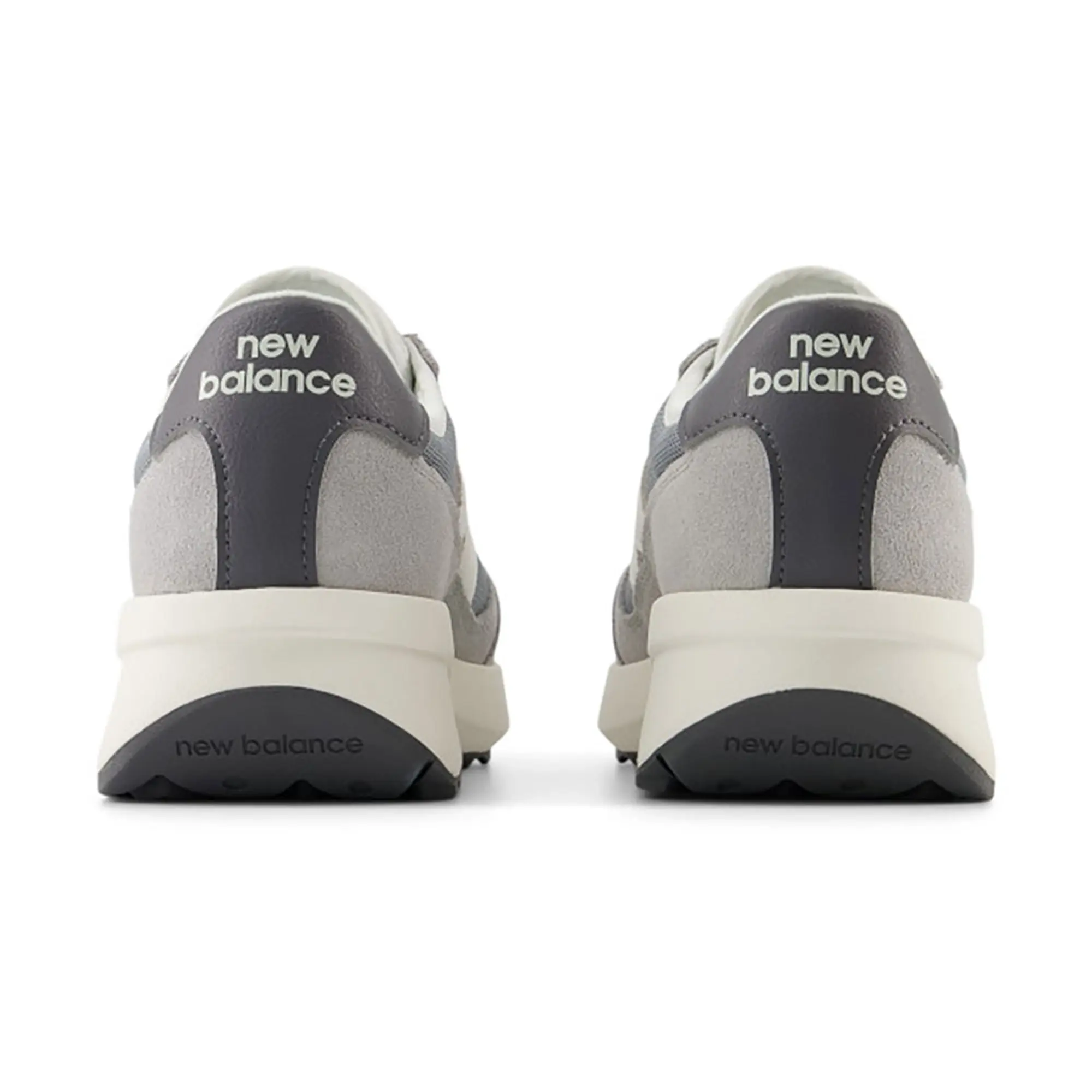 New Balance 370 Trainers