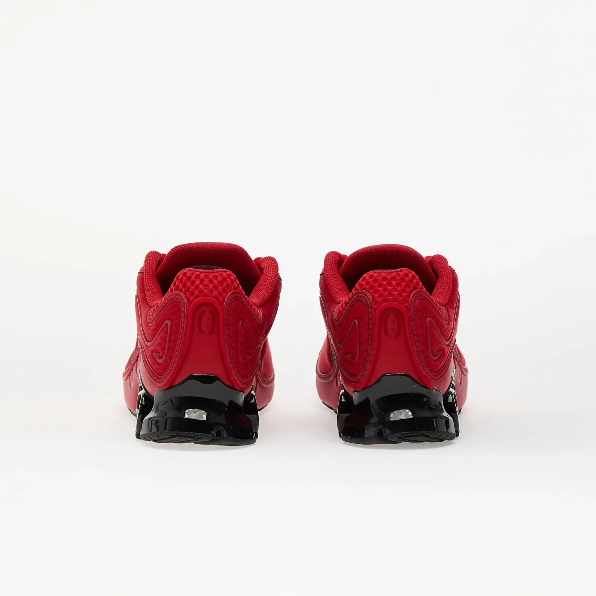 Sneakers Adidas Megaride O1 Better Scarlet/ Core Black/ Core Black Eur 44 2/3