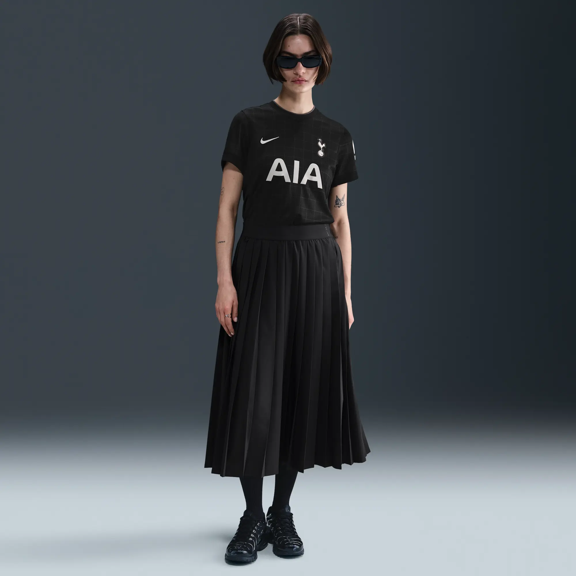 Tottenham Hotspur 2025/26 Stadium Away Women's Nike Dri-FIT Football Replica Shirt - Black - Recycled Polyester