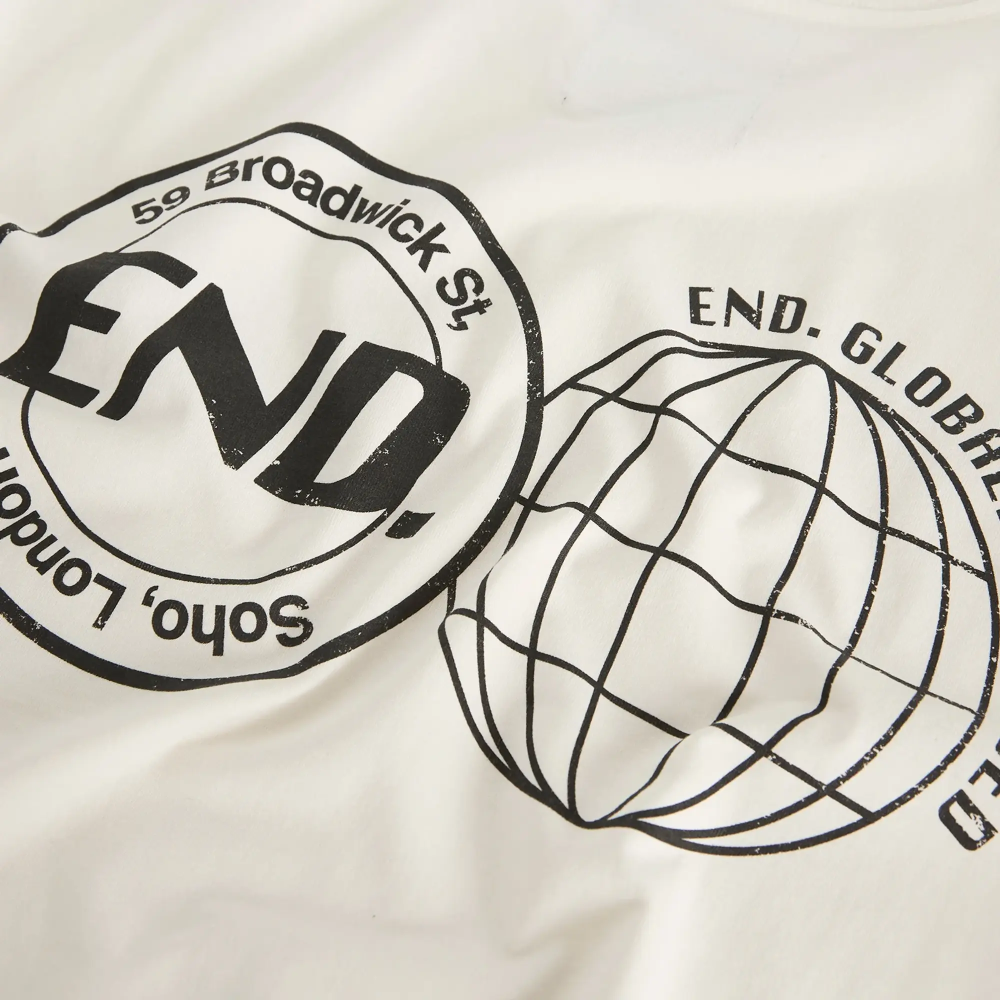 END. City Series 2.0 London T-Shirt Ecru
