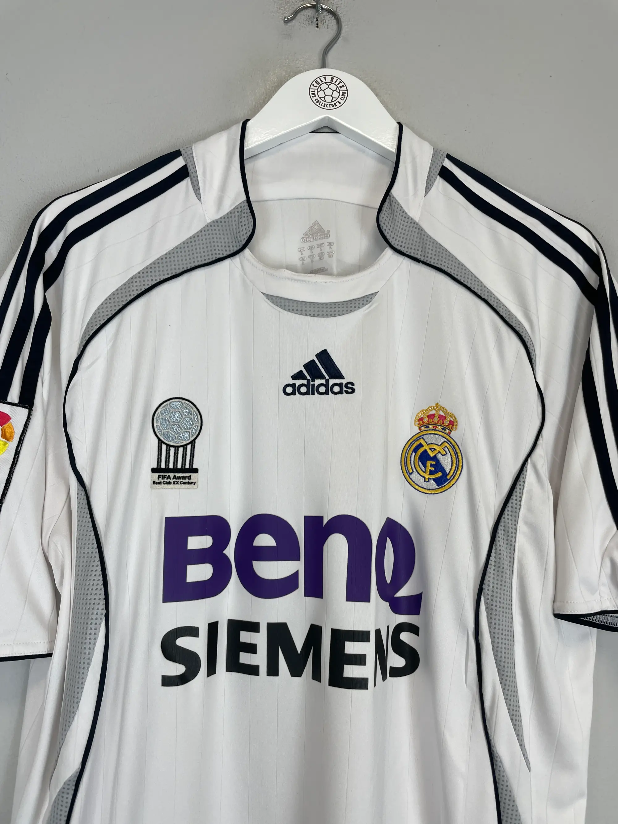 2006/07 REAL MADRID V.NISTELROOY #17 HOME SHIRT (L) ADIDAS | Cult Kits