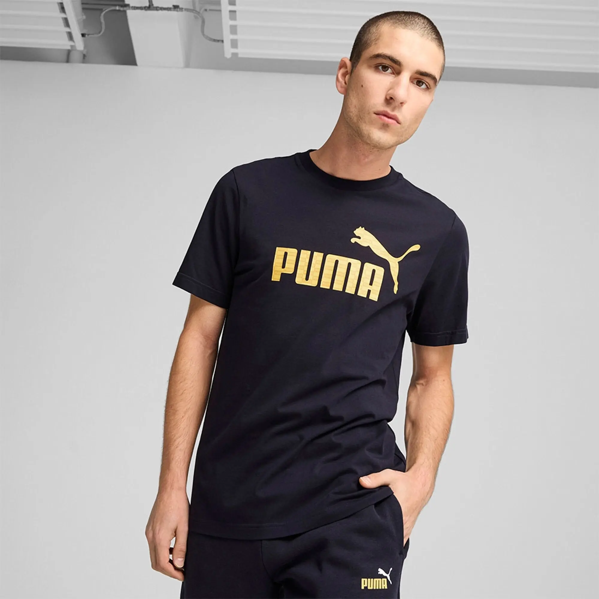 Puma Select United Short Sleeve T-shirt