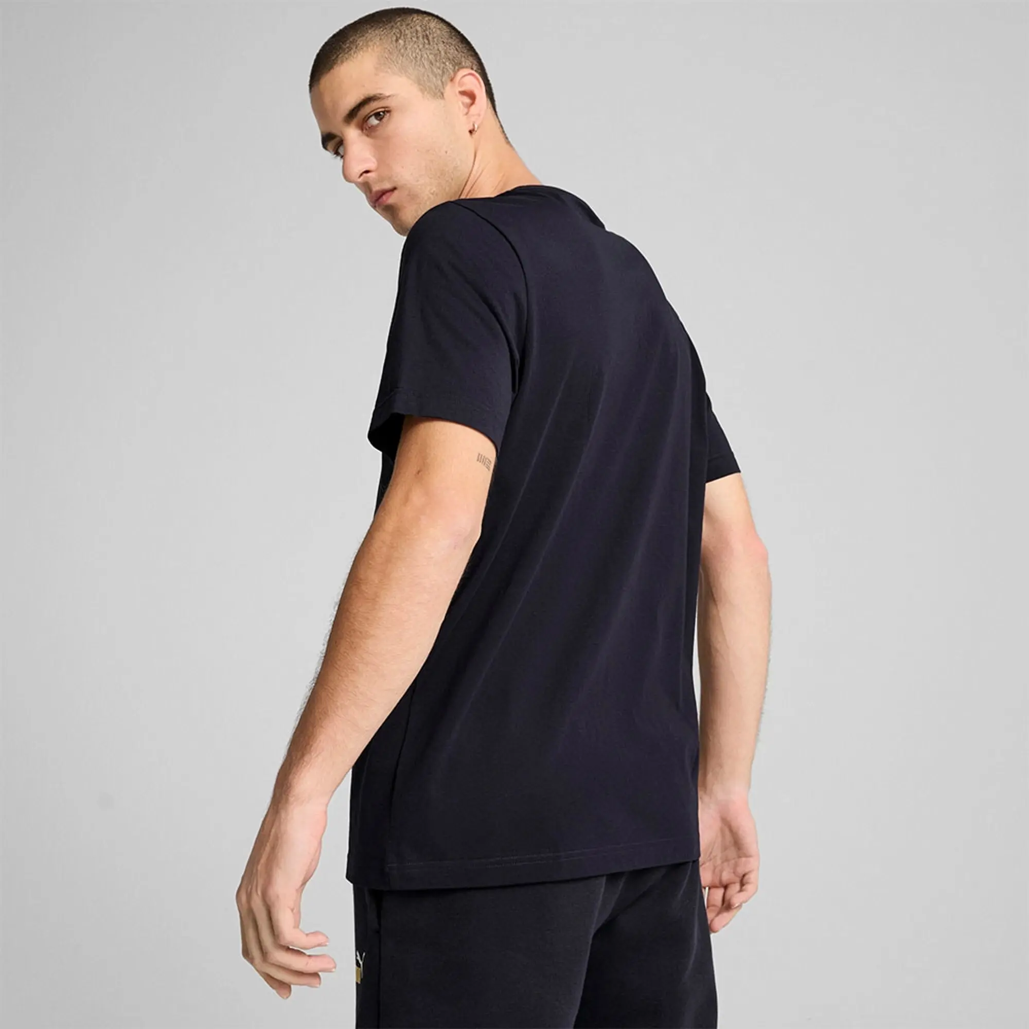 Puma Select United Short Sleeve T-shirt