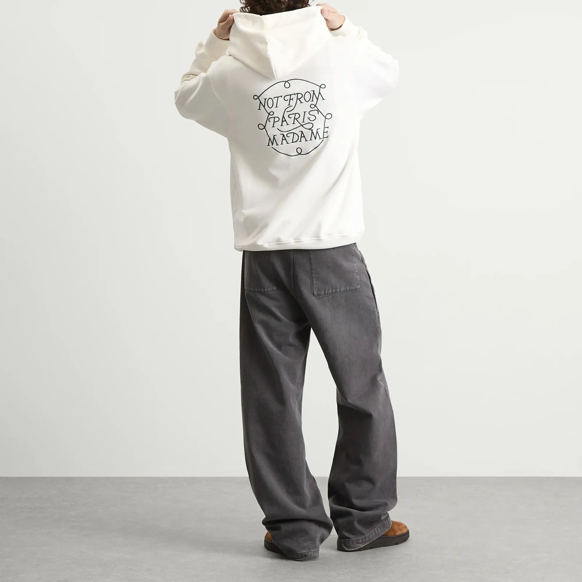 Drôle de Monsieur Men's Braided Slogan Hoodie Off White