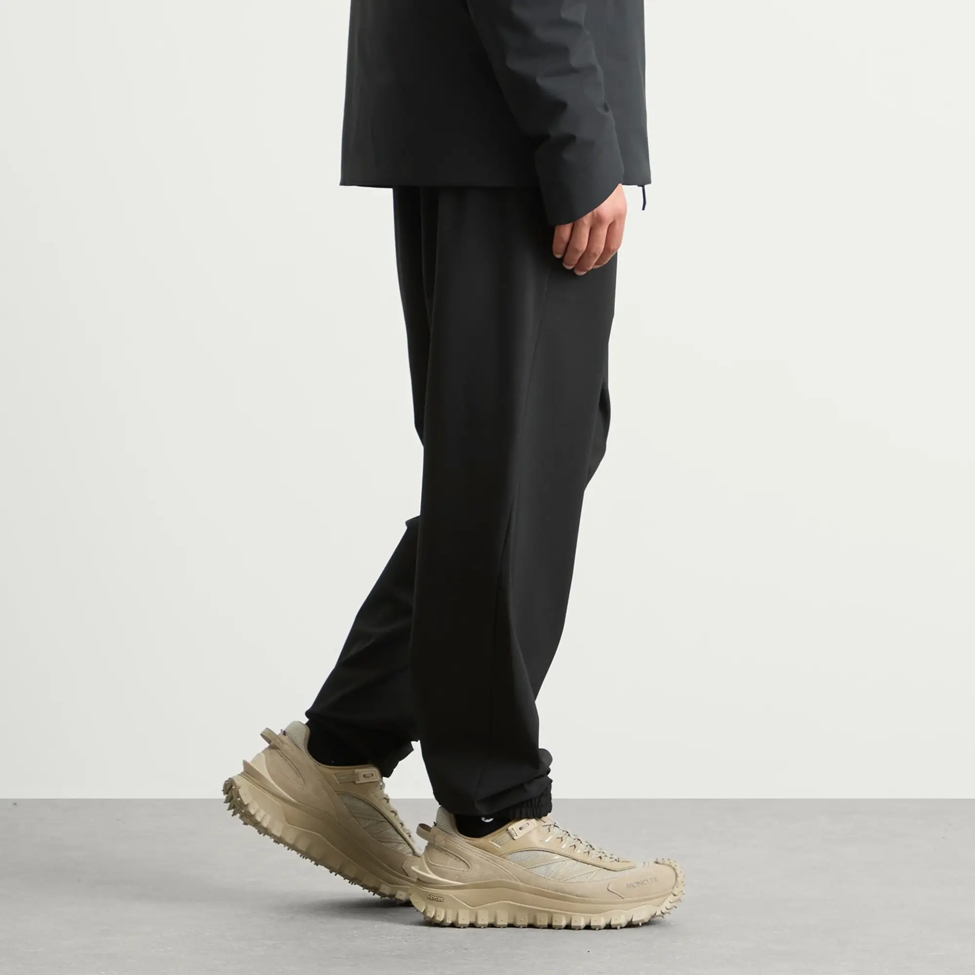 Moncler Men's Soft Twill Tech Pant Black